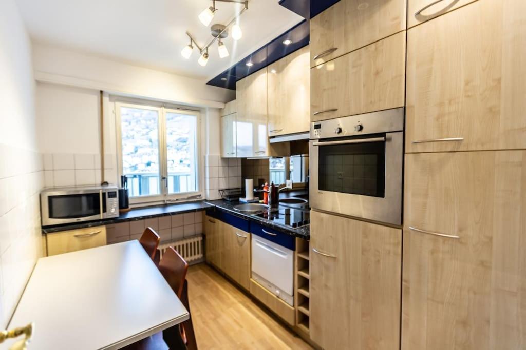 Perfect apartment Montreux centre - Lake View