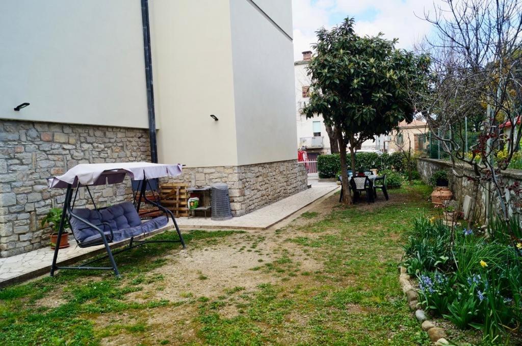 2-bedroom apartment ILLARIO - heart of Tuscany - airco & free parking view 3