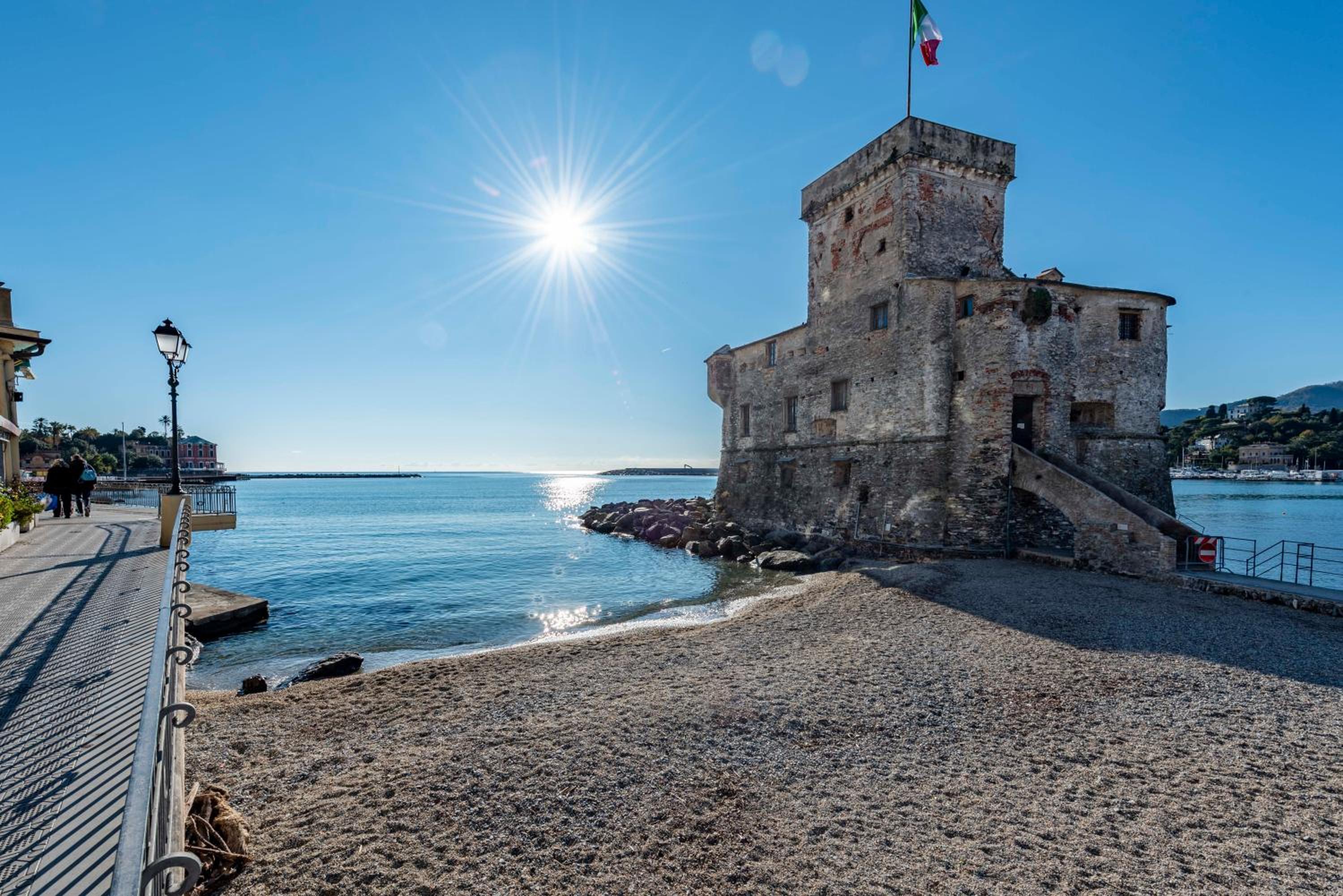 Mazzini 12, Rapallo view 4