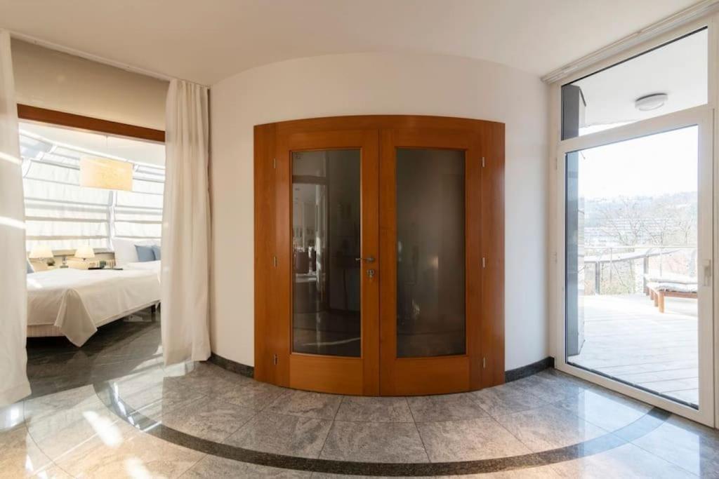 Miami Lovely romantic Garden apartment with whirlpool