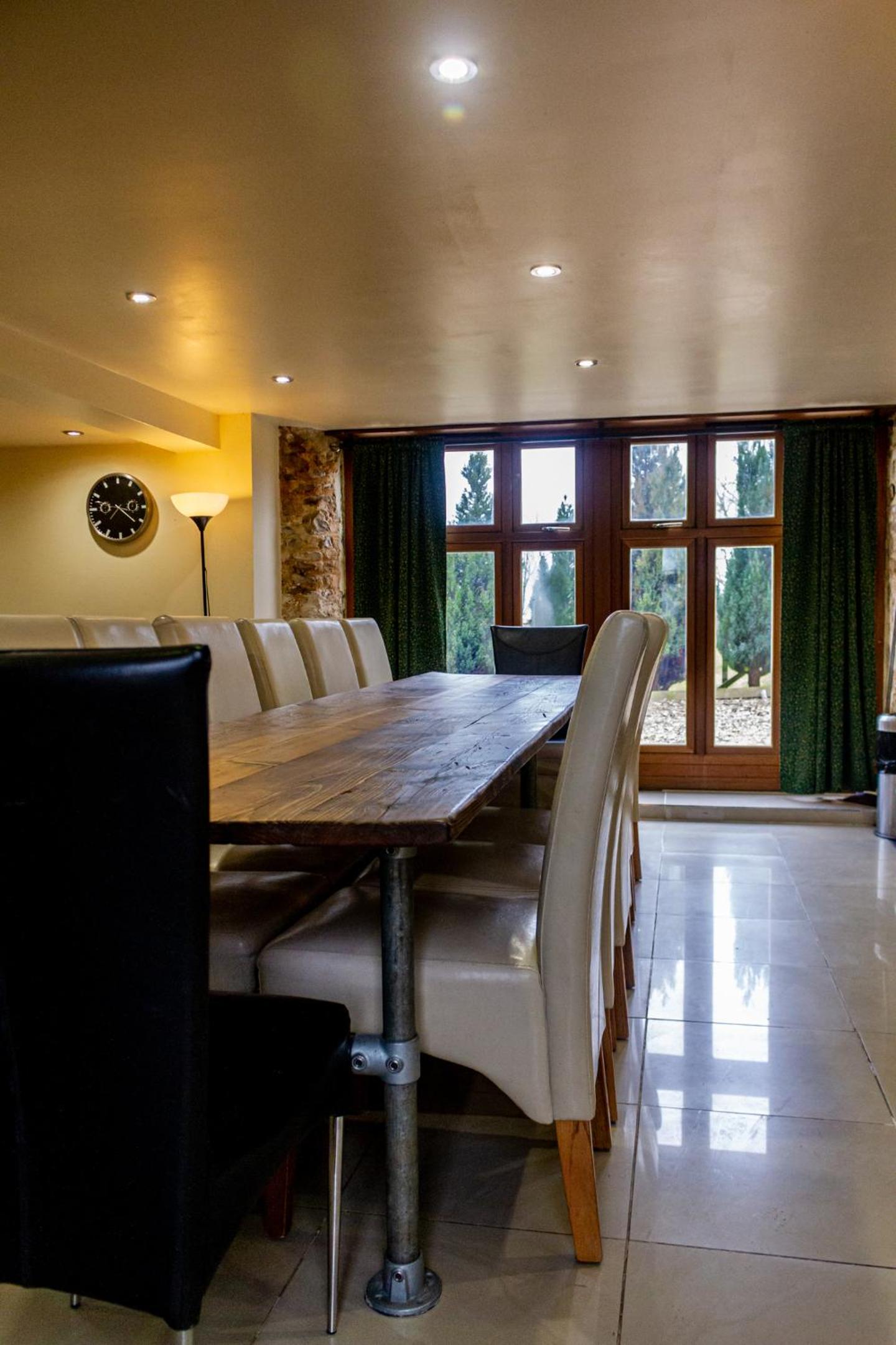 Hills Farm Stays