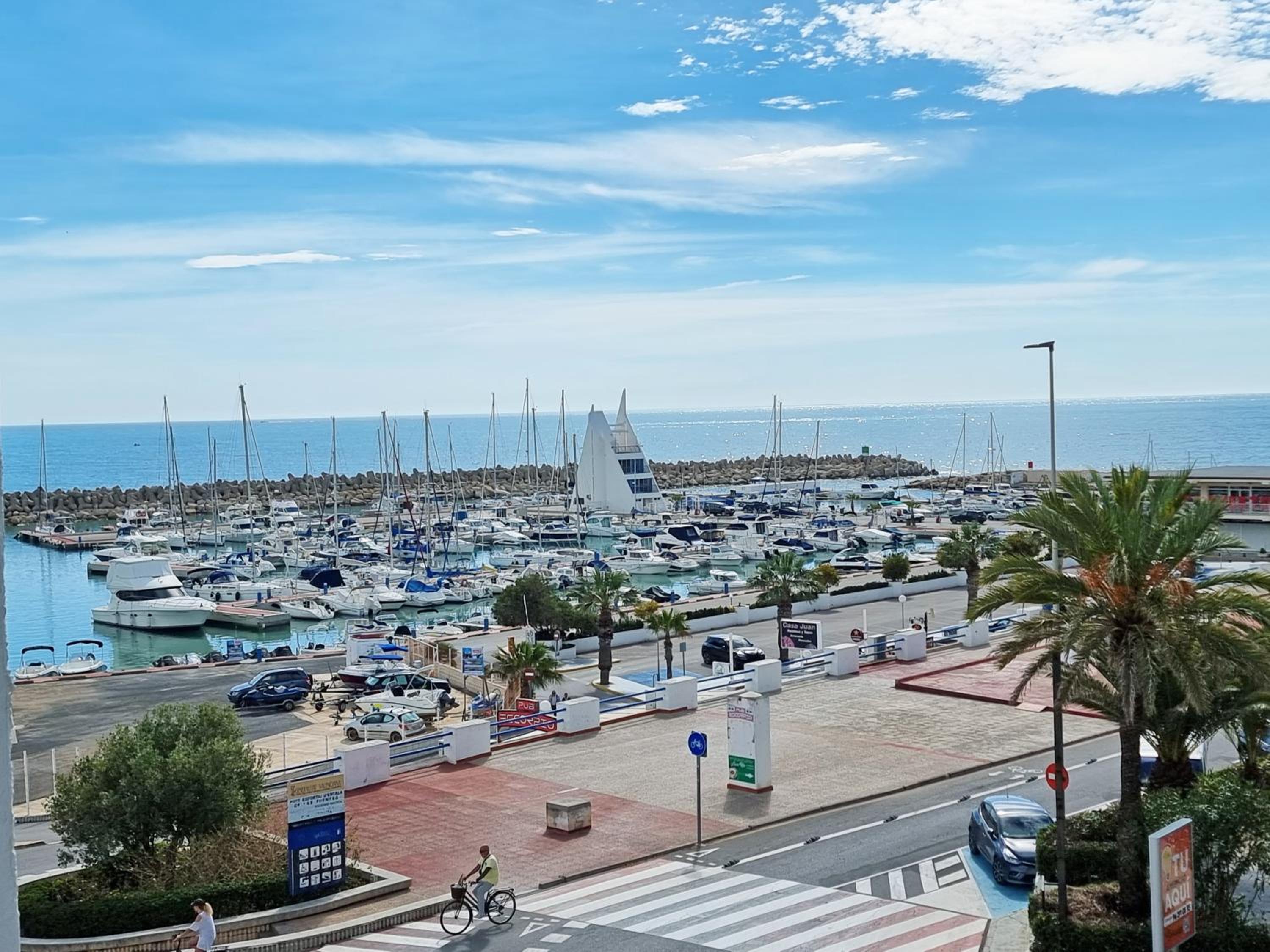Apartamentos Eurhostal 3000