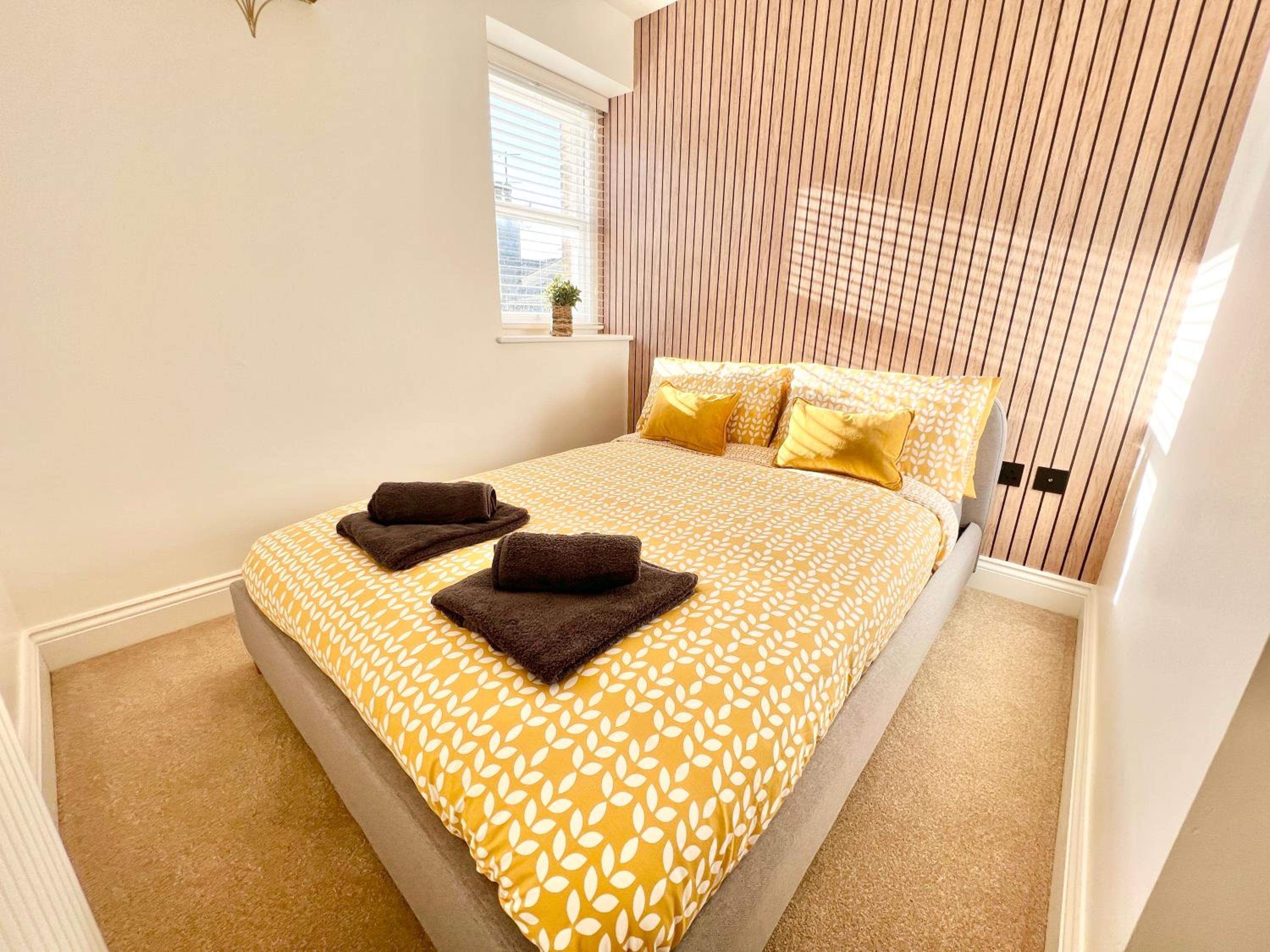 Cosy 2 Bed Apartment Minutes From Bournemouth Beach & Town view 2