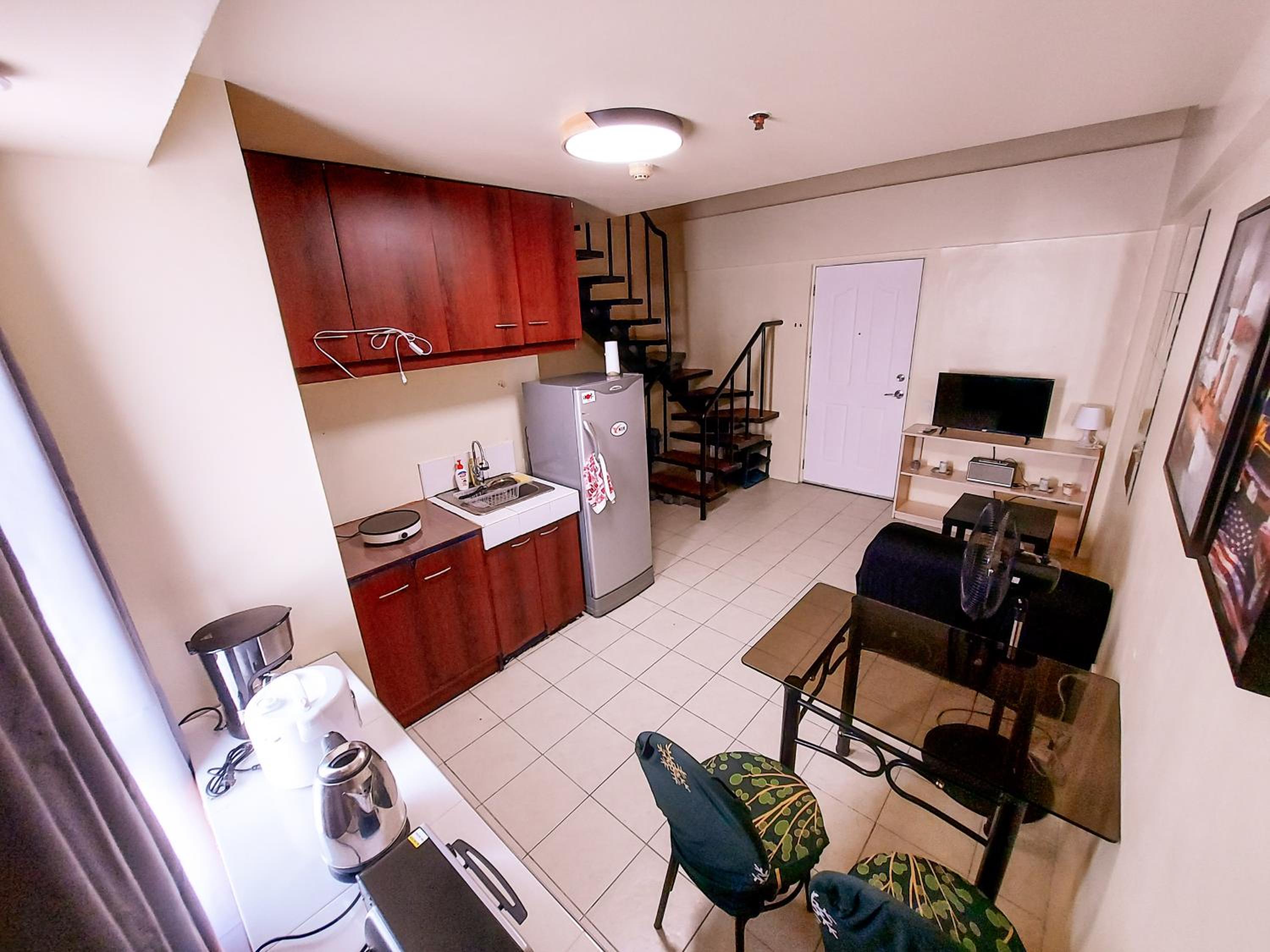 Affordable Cozy and Peaceful Loft Condo near Cubao view 3