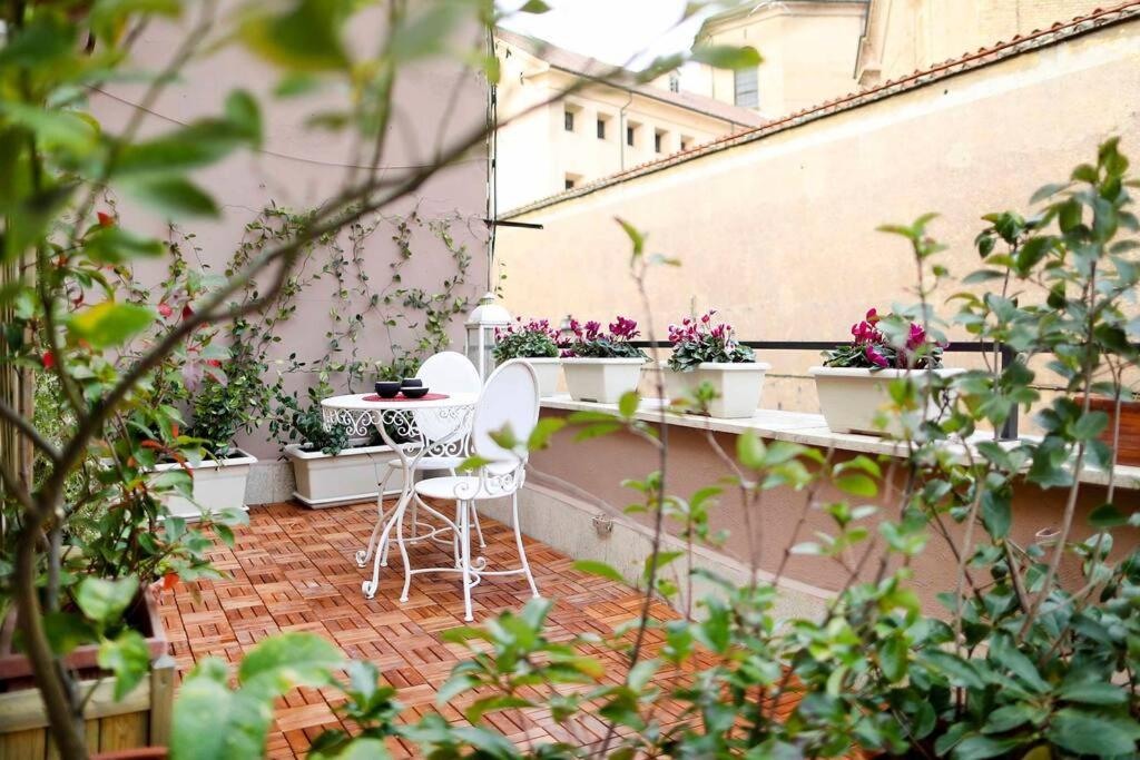 Terrace Modern Studio Trastevere