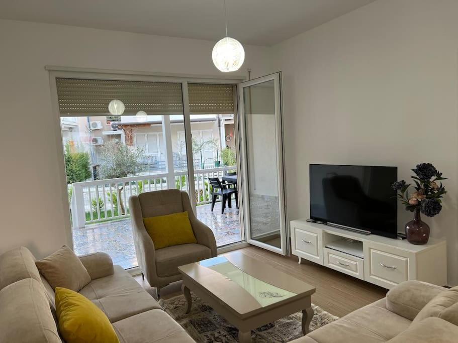 CASA AL MARE, Lura 3 Gjiri i Lalzit