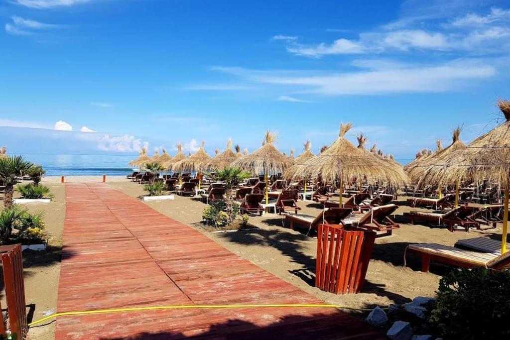 CASA AL MARE, Lura 3 Gjiri i Lalzit