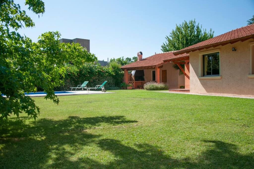 Casa luminosa con pileta ¡ideal para descansar!