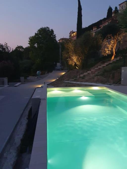 Villa Malù - APT Luisa Piscina e vista lago photo 4