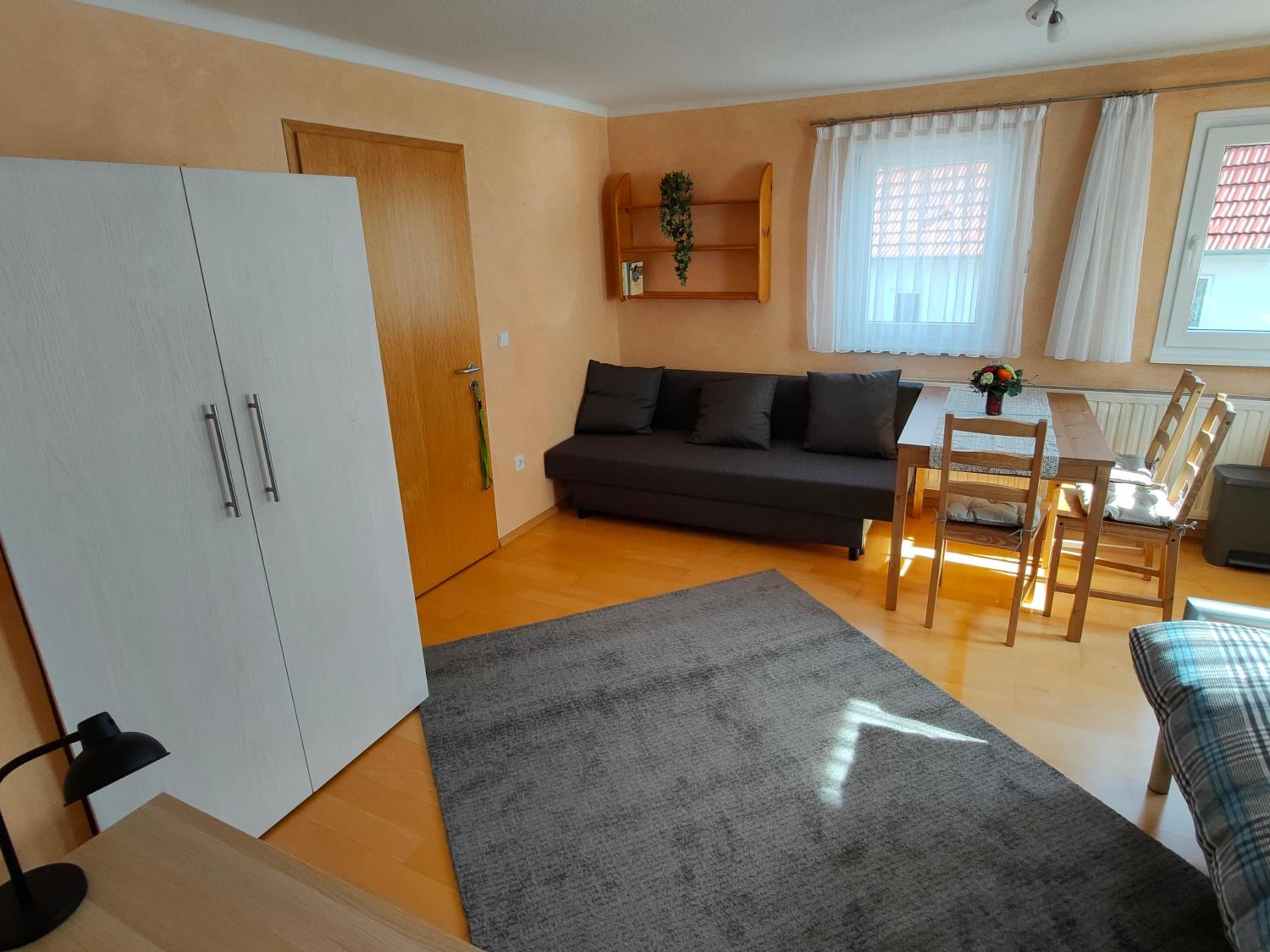 zentrale & ruhige Ferienwohnung
