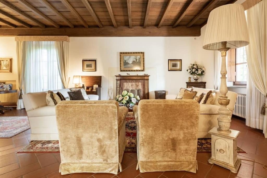 Il Poggiolino - Tuscan villa located in Chianti's hills