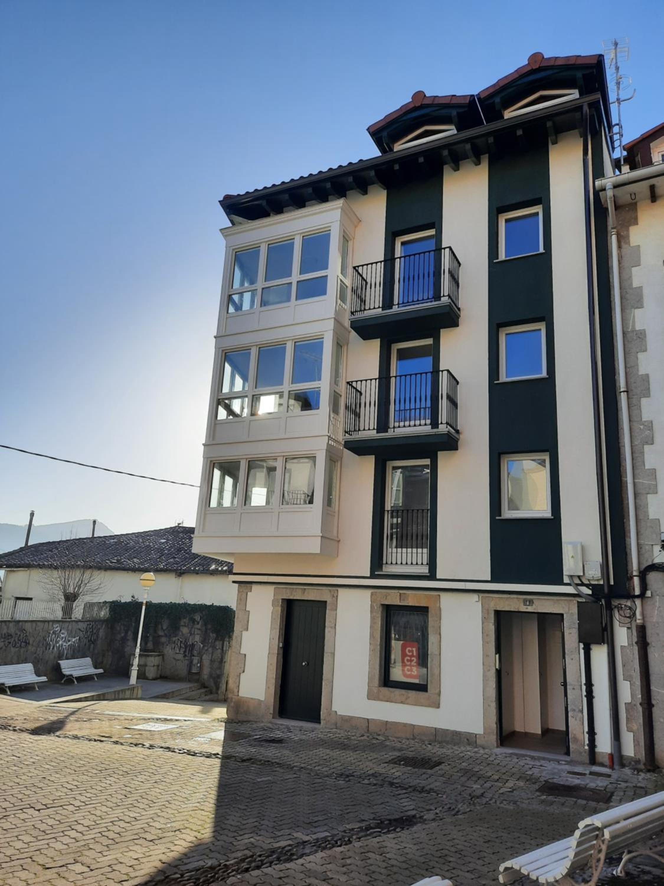 APARTAMENTOS ARATUSTE - News a estrenar