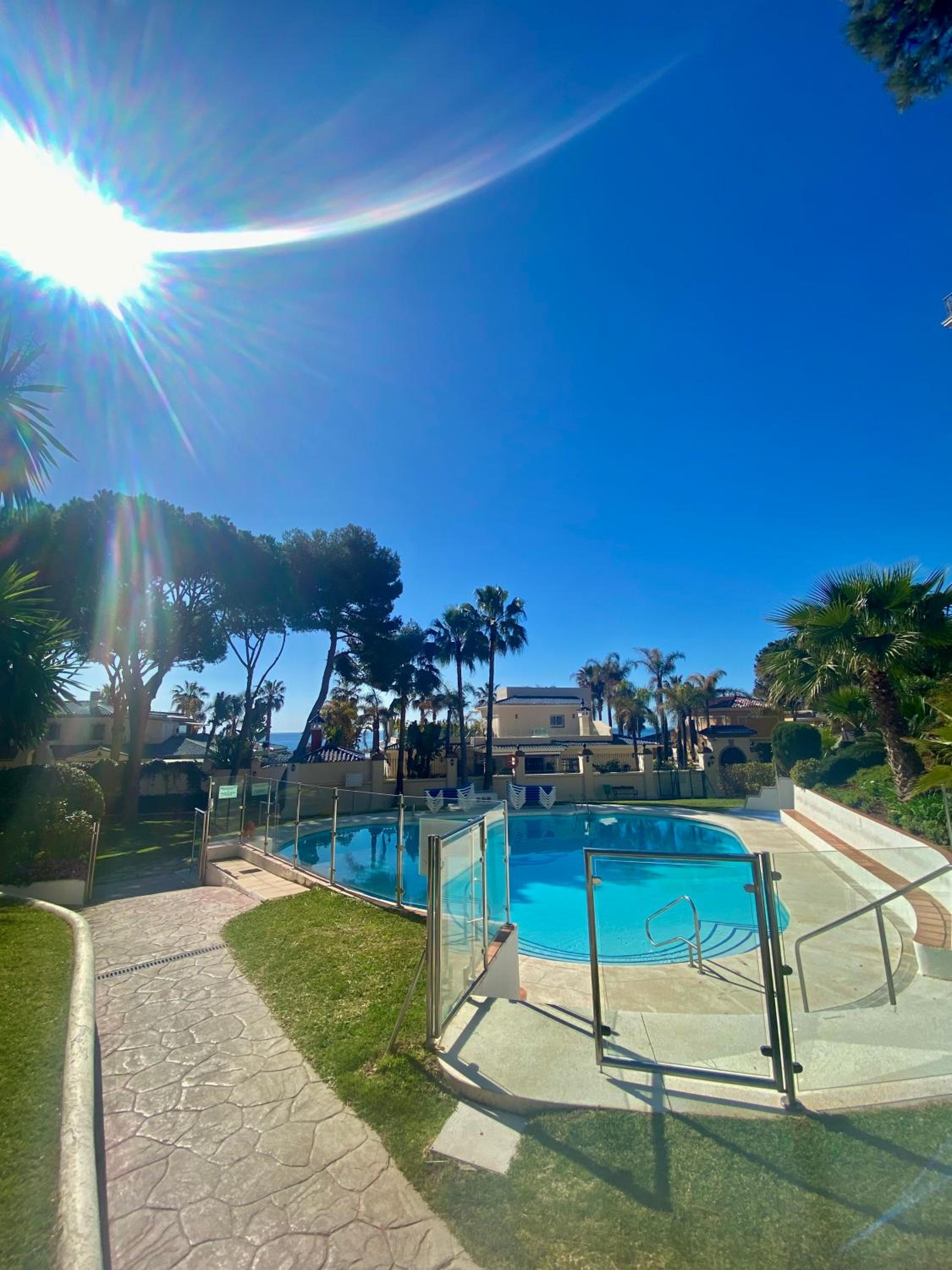 Marbella Vacations - Puerto Banus Playa - Property Image 1