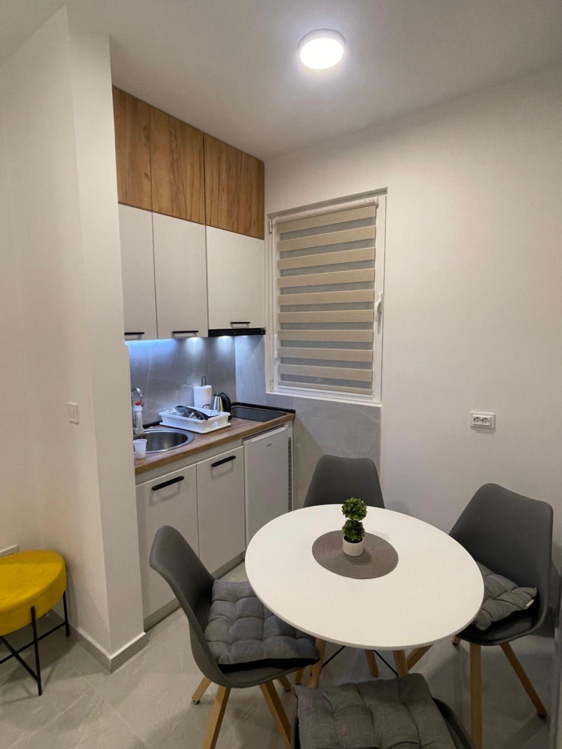 Apartman Budva 07 view 5