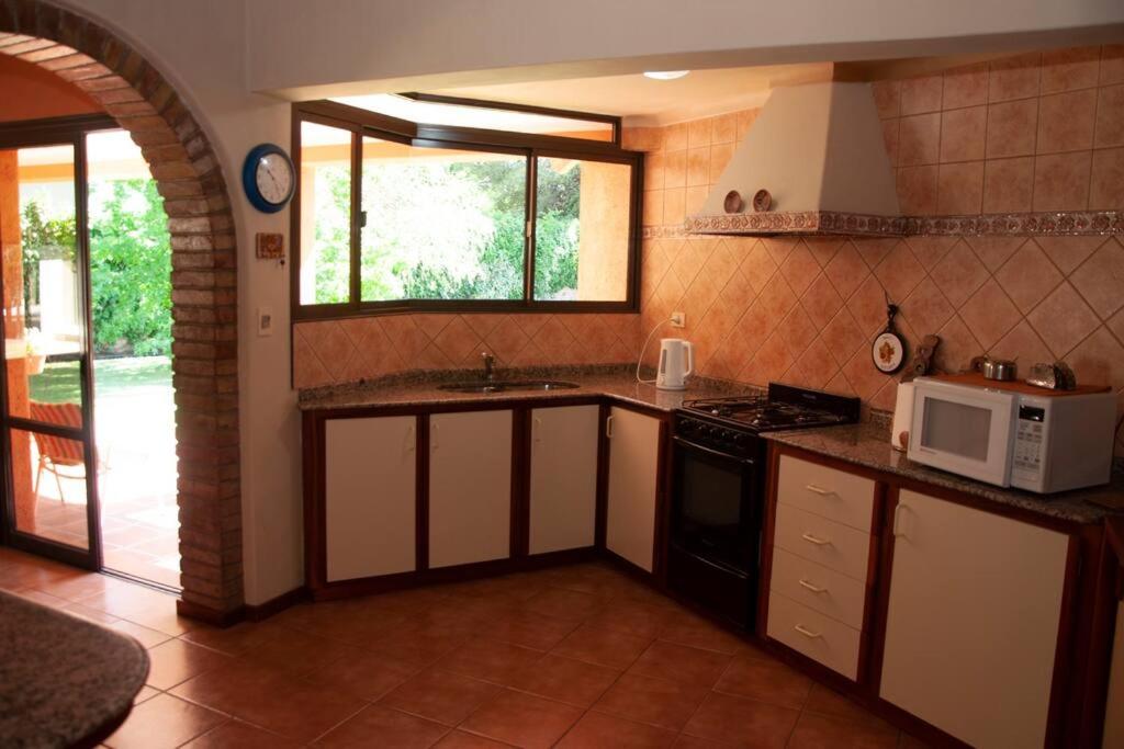 Casa luminosa con pileta ¡ideal para descansar!