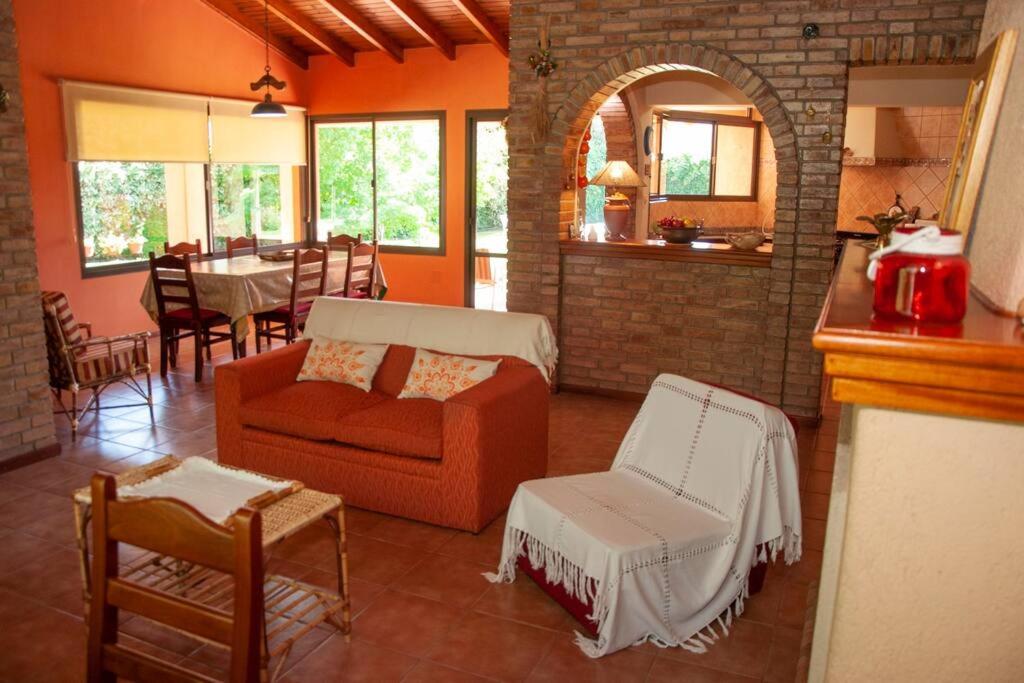 Casa luminosa con pileta ¡ideal para descansar!