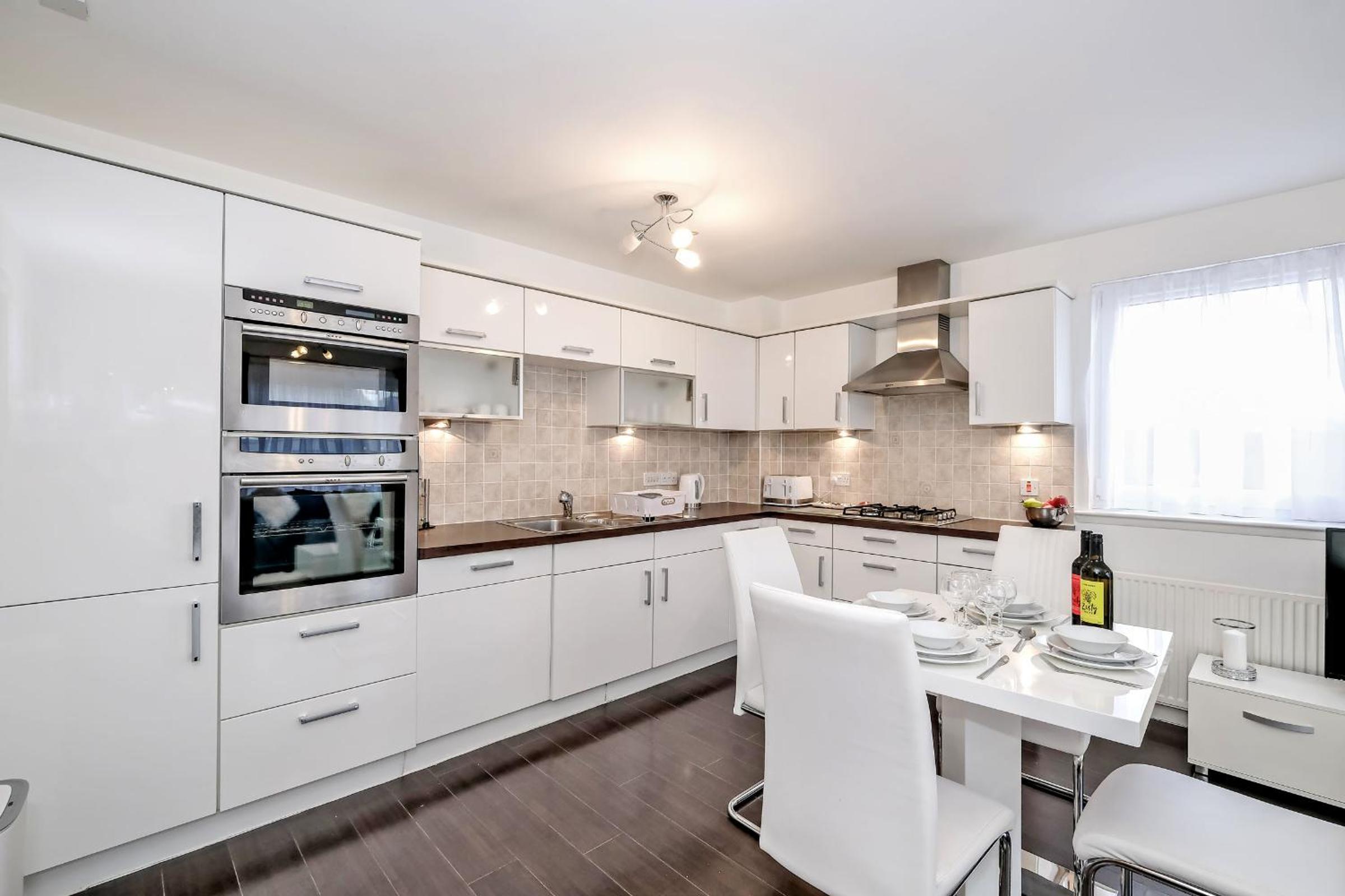 Orange Apartments - Kepplestone