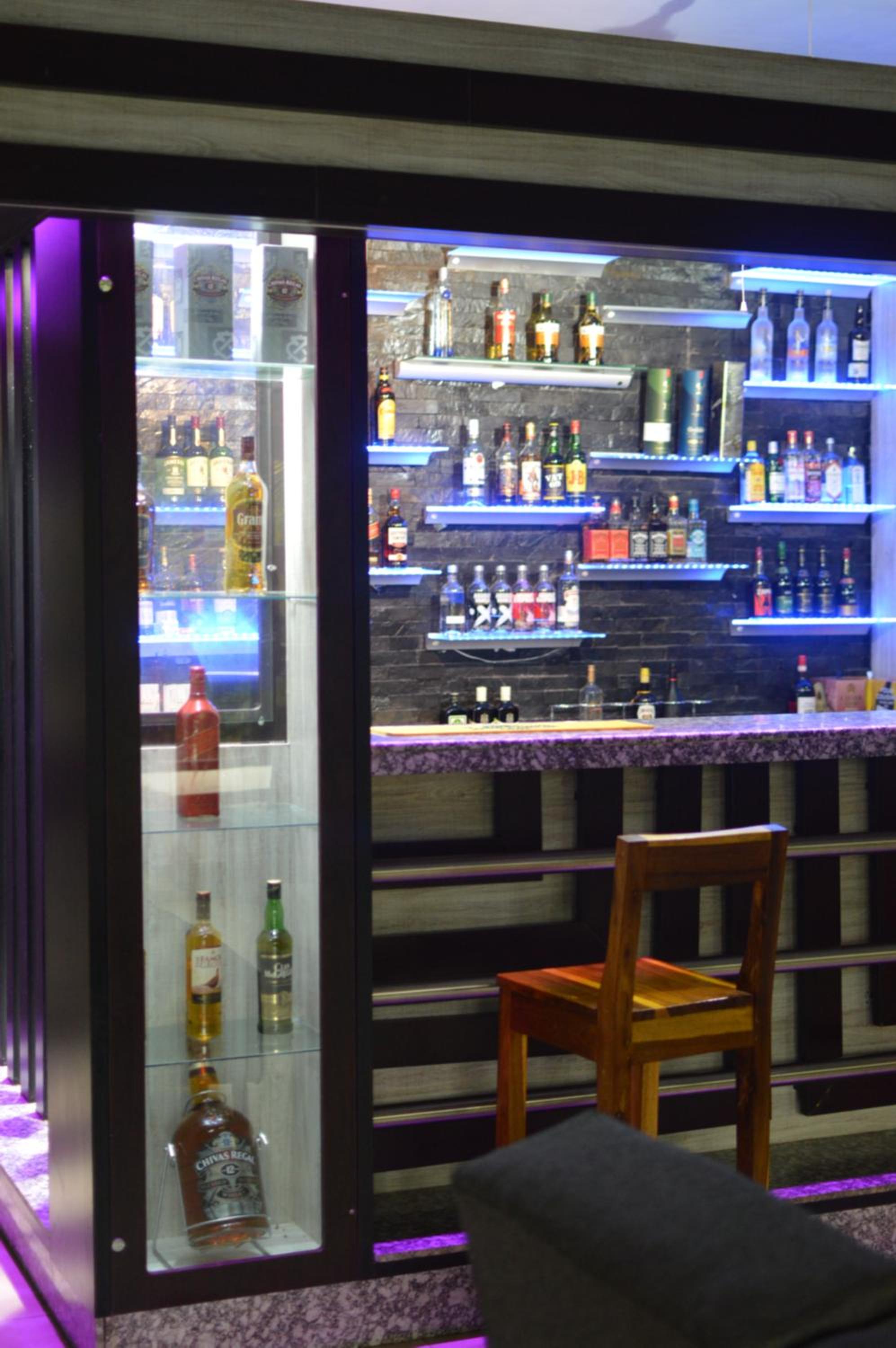 bar