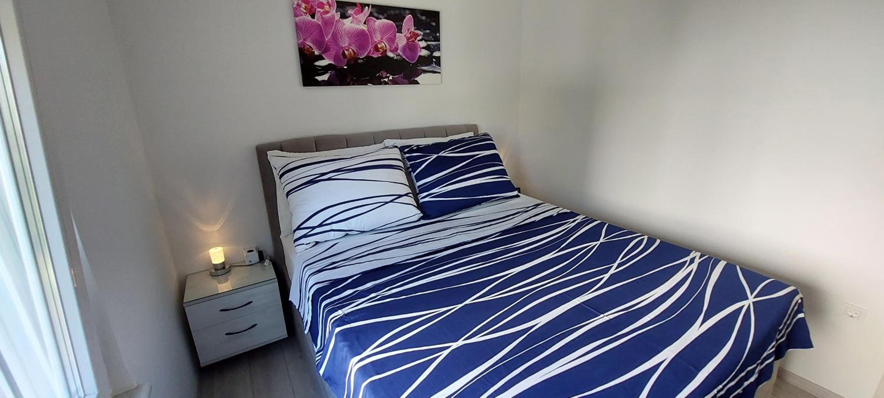 Photo 51