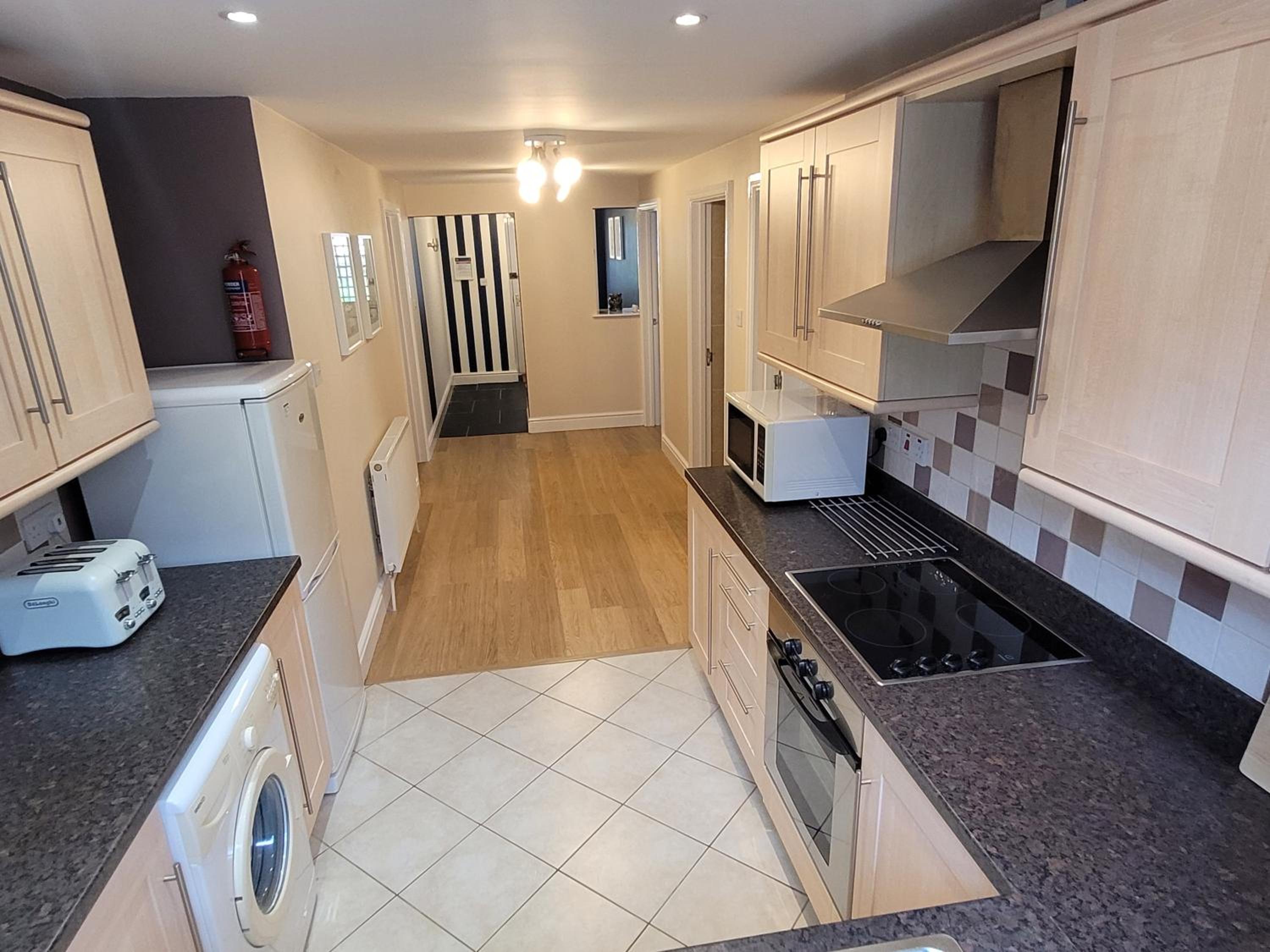 Llys Bach Apartment at Llys Aeron view 4