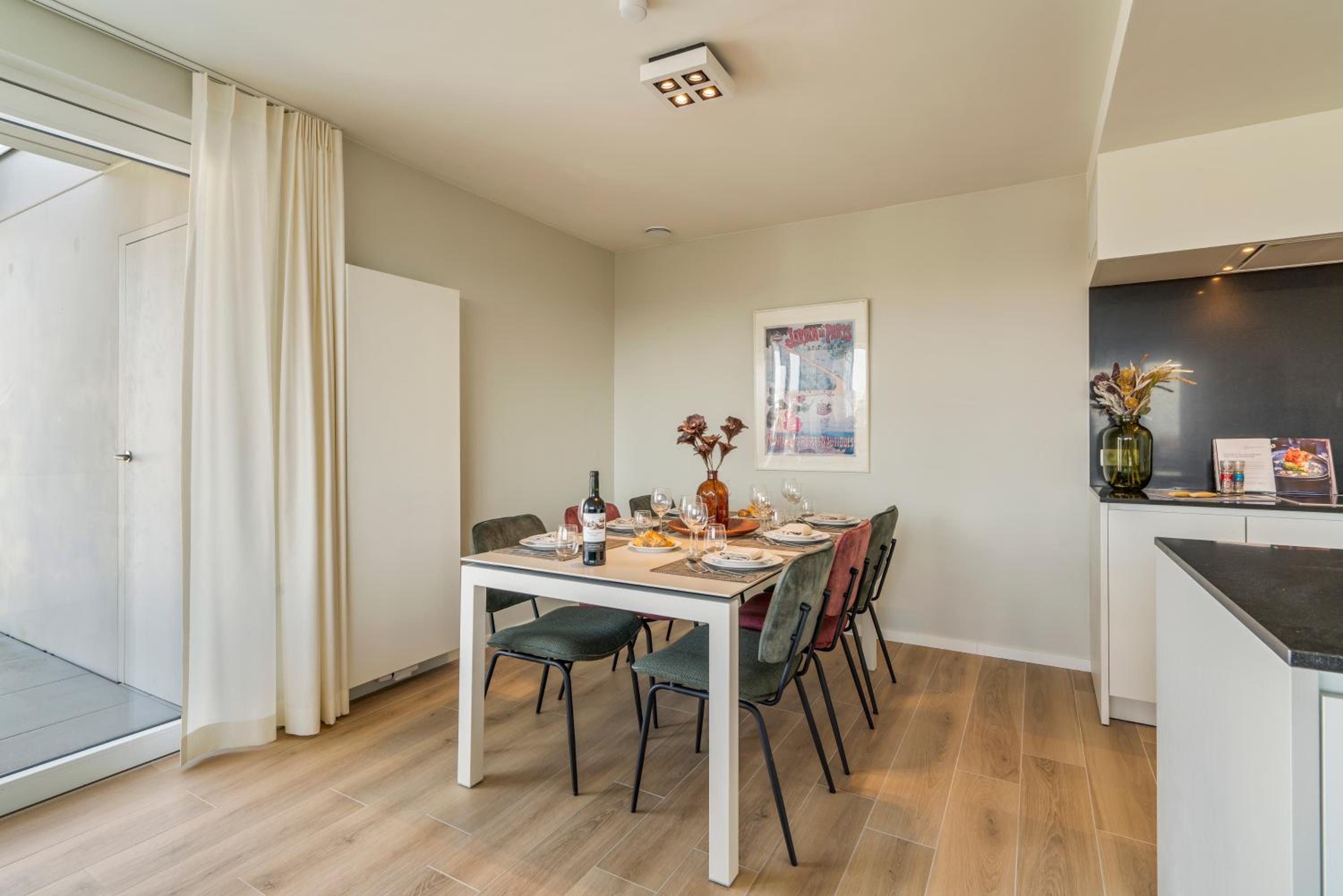 Orion View - brand new apartment with swimming pool