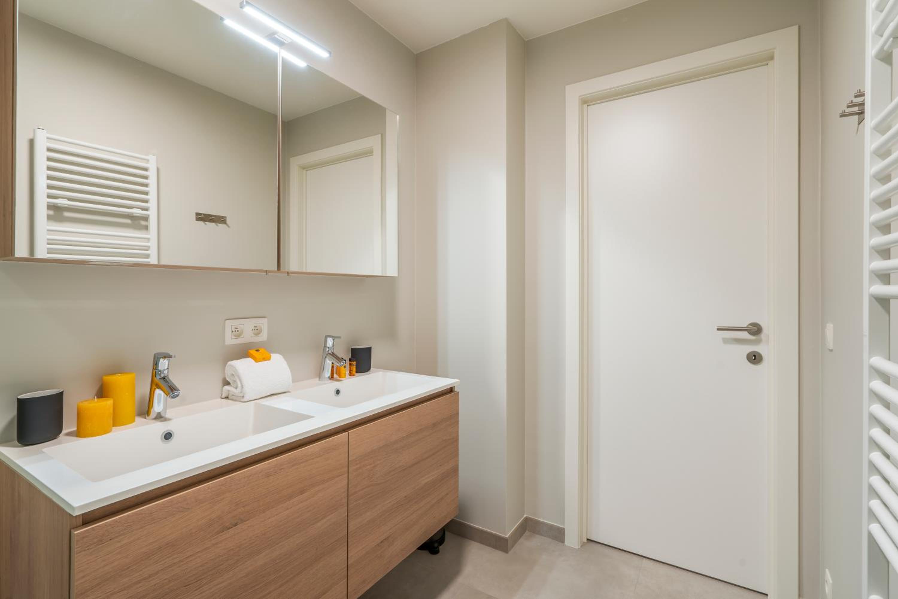 Orion View - brand new apartment with swimming pool