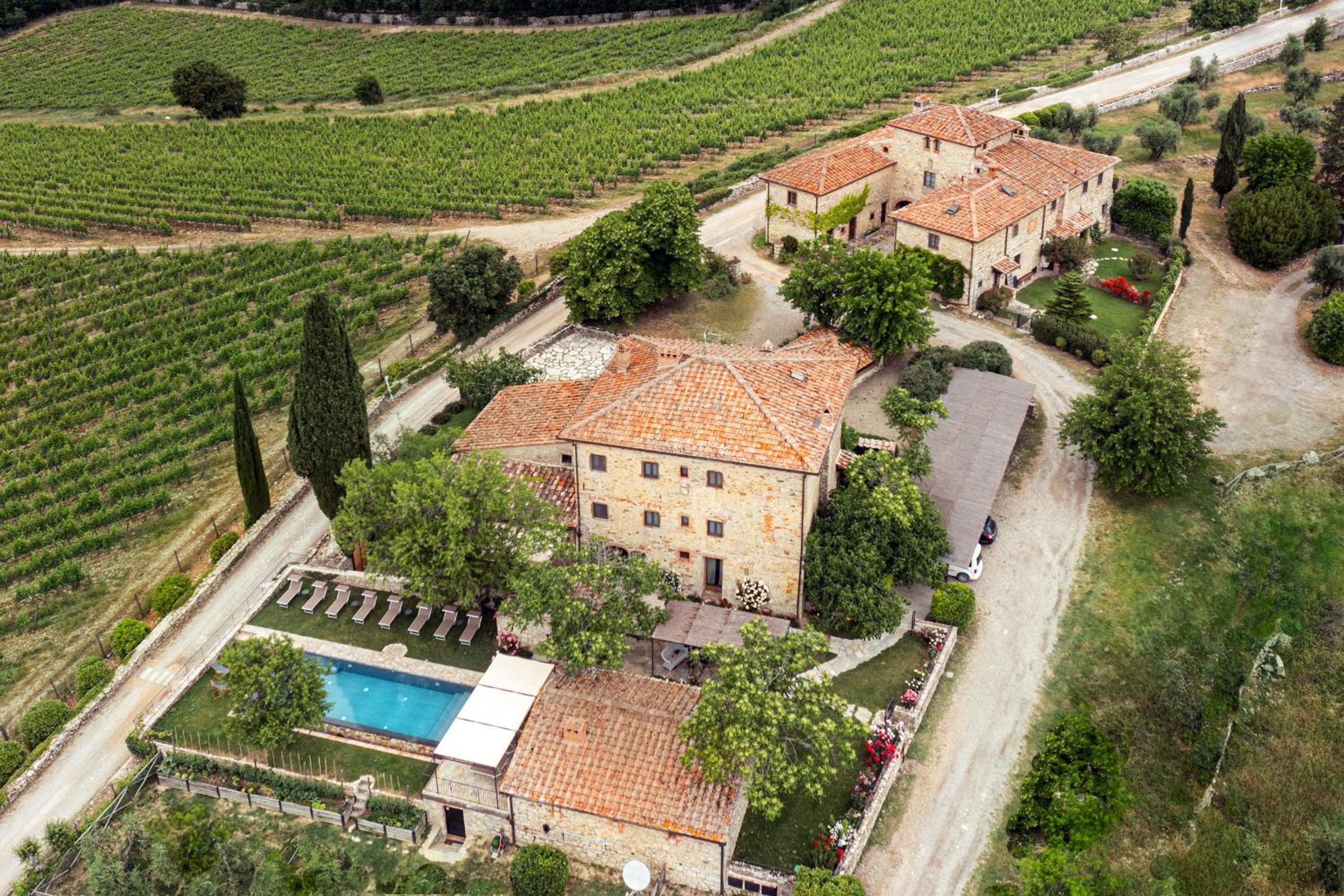 Hotel Casa all'Erta, villa with private pool - Image 1