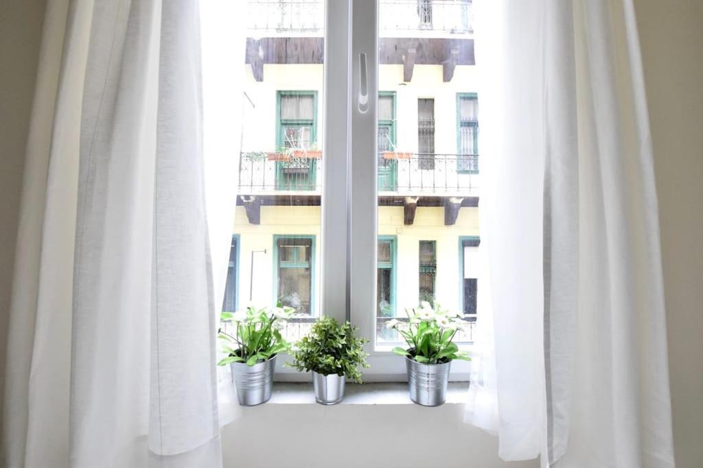 Budget Apartment by Hi5- Mini Studio view 4