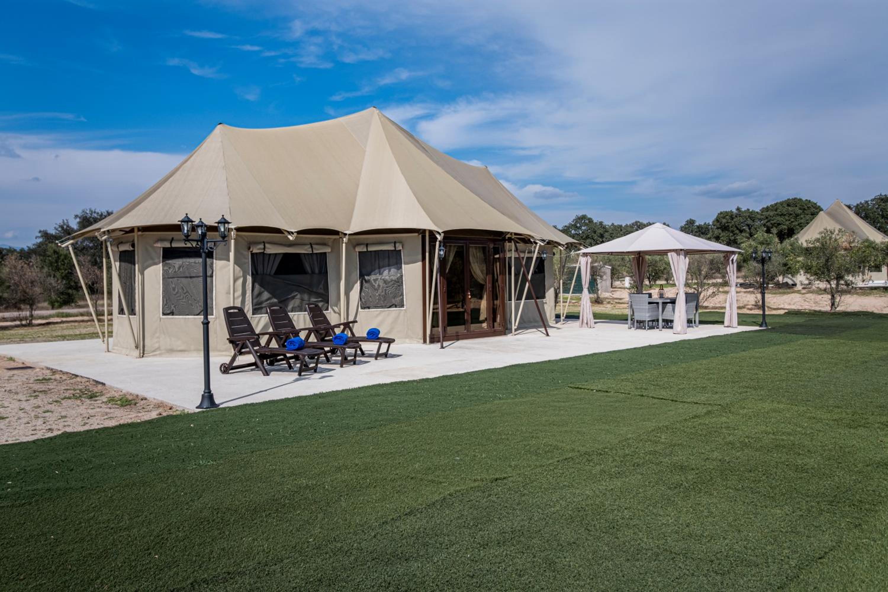 El Toril Glamping Experience view 3