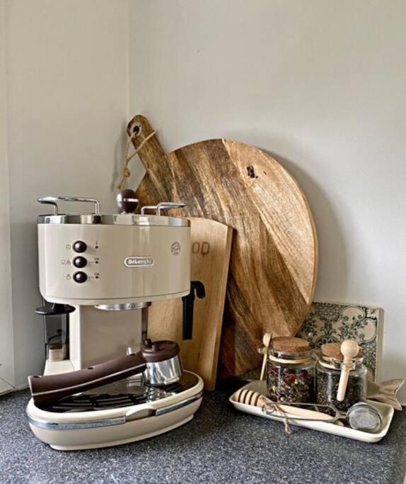 Brocante Holiday Home aan de bosrand! view 5