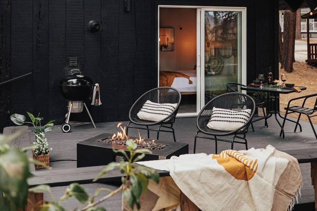 LUX CABIN - Pet Friendly, EV Charger- Cabin Firefly