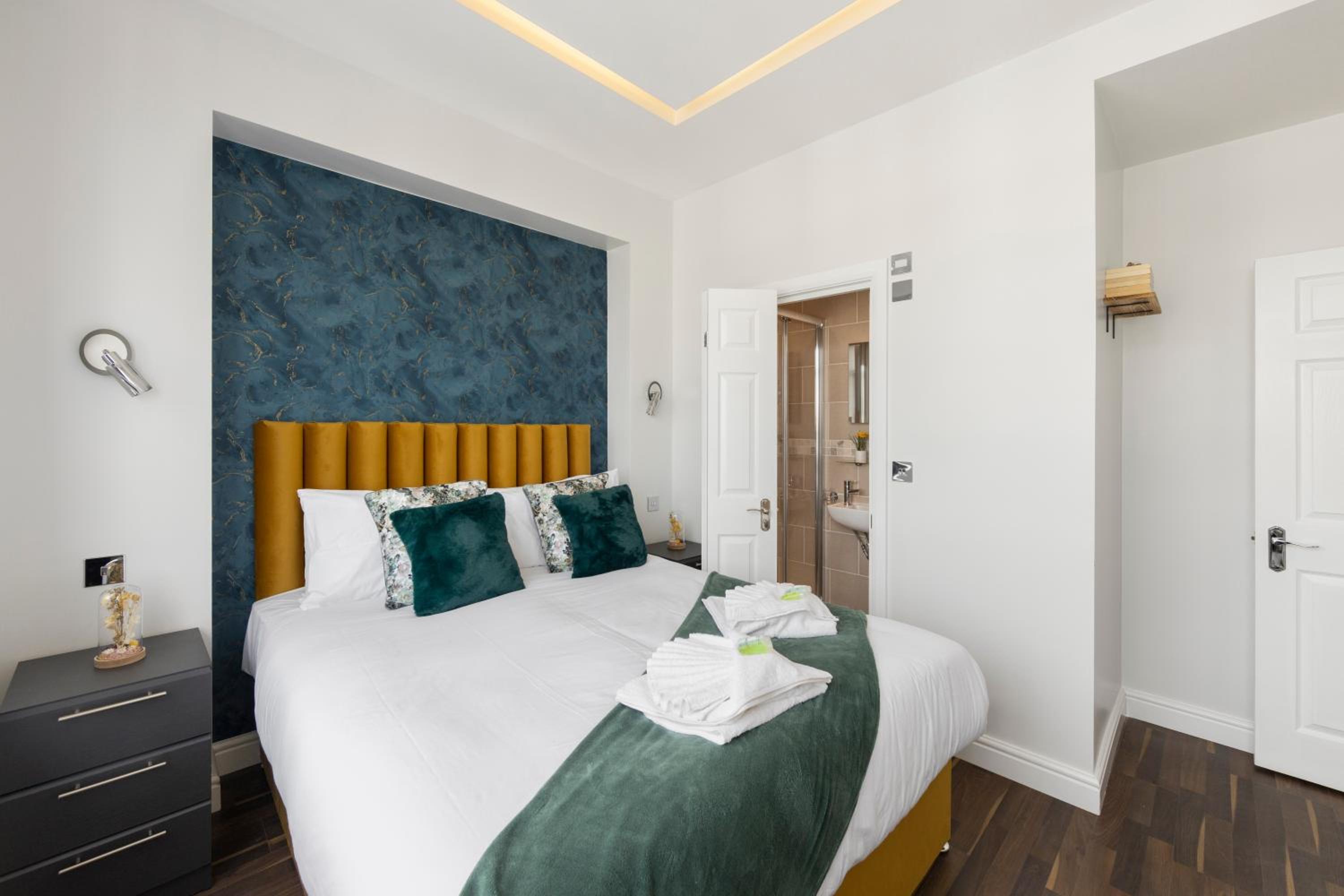 Central Located Apartment in City of London - Farringdon Station