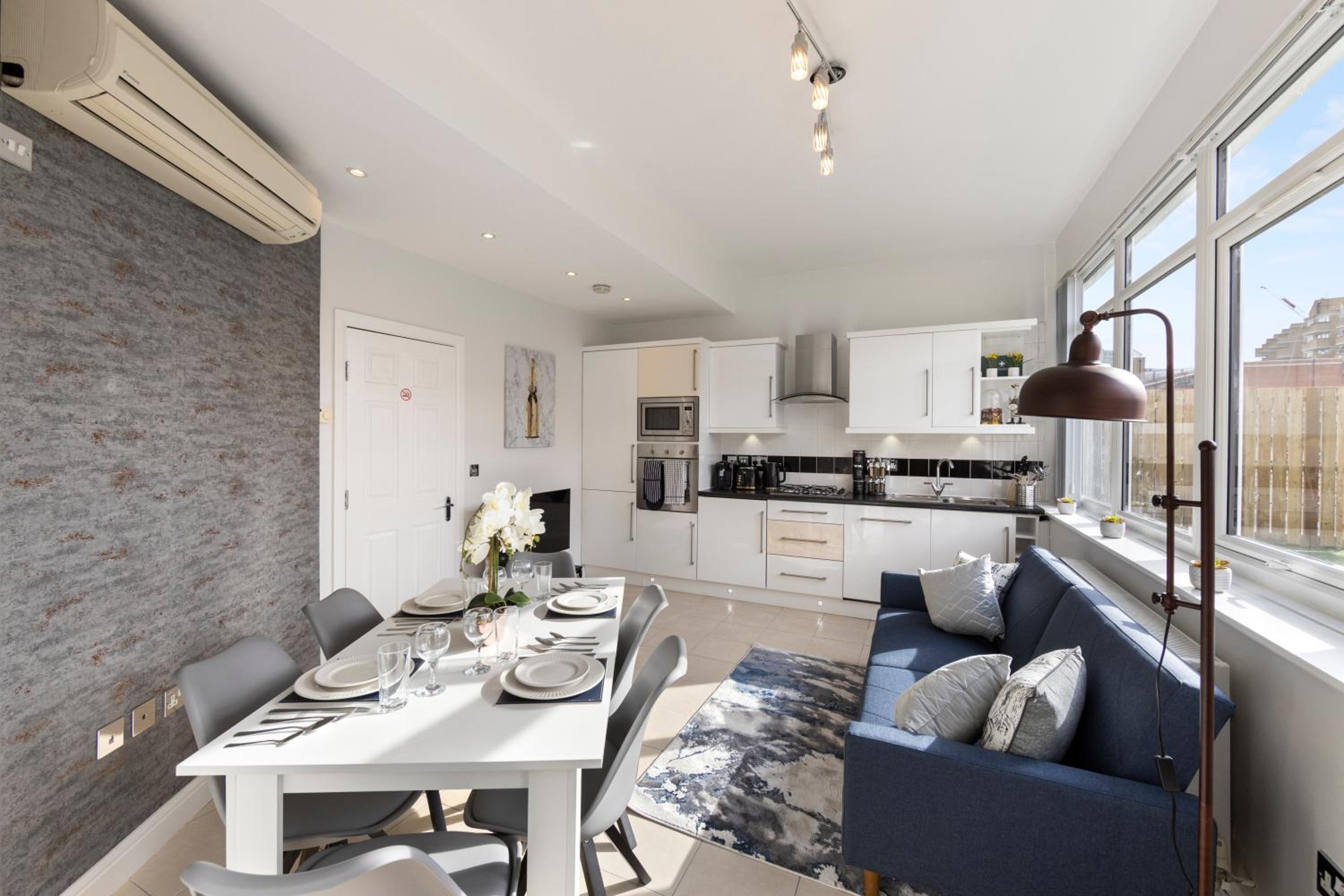 Central Located Apartment in City of London - Farringdon Station