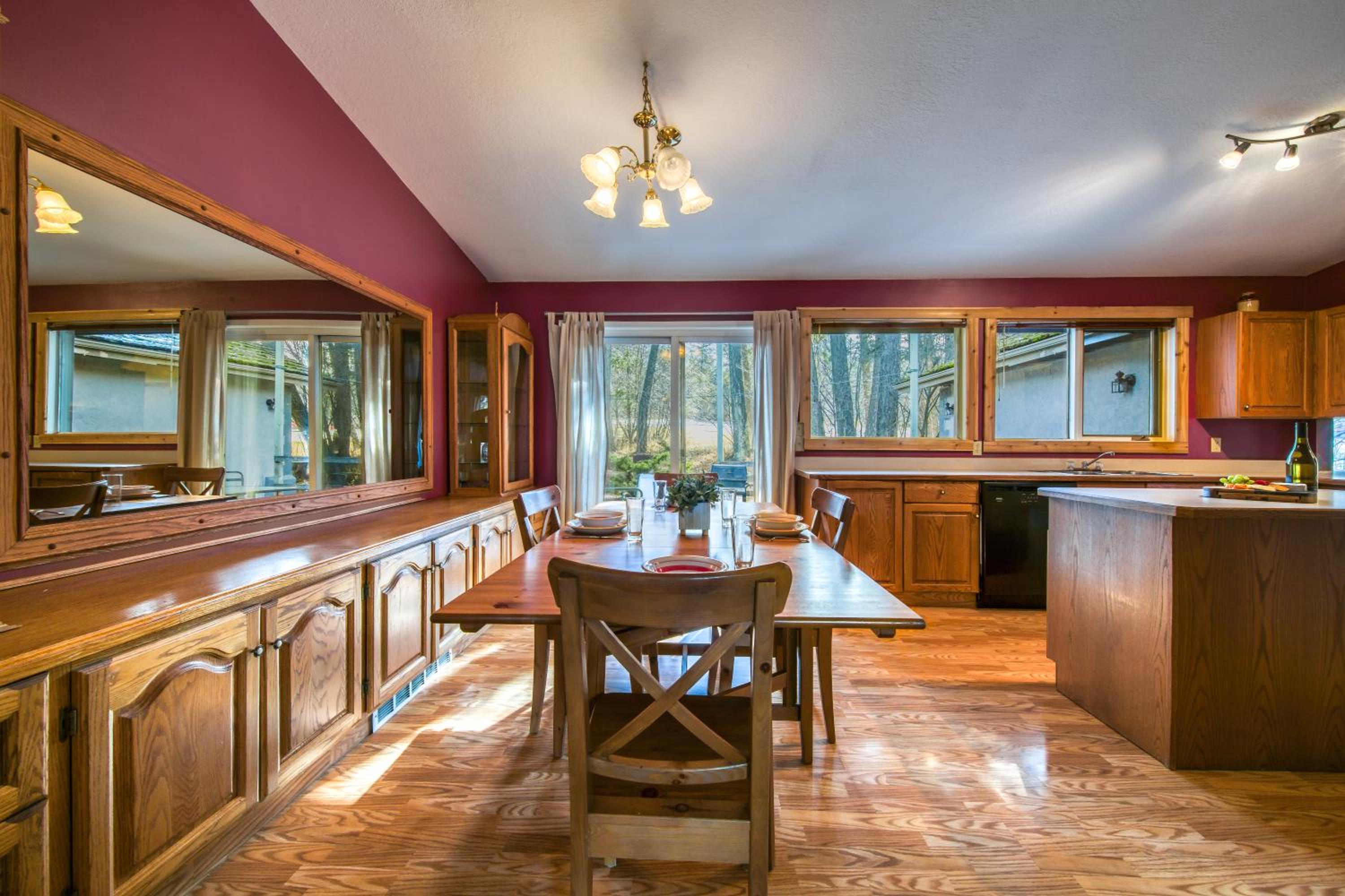 Fairmont Hot Springs, 3 Bedroom Vacation Home - Image 5