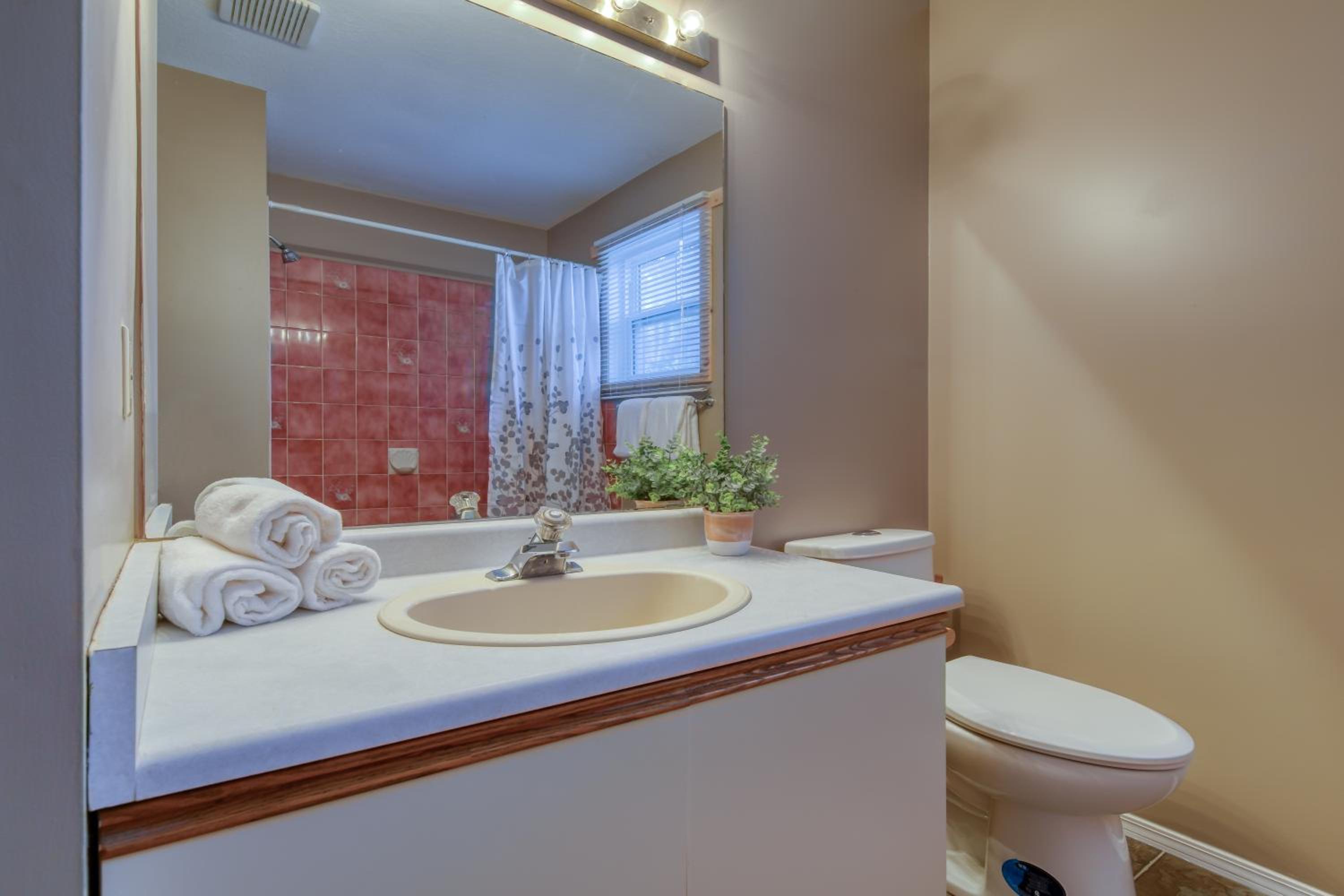Fairmont Hot Springs, 3 Bedroom Vacation Home