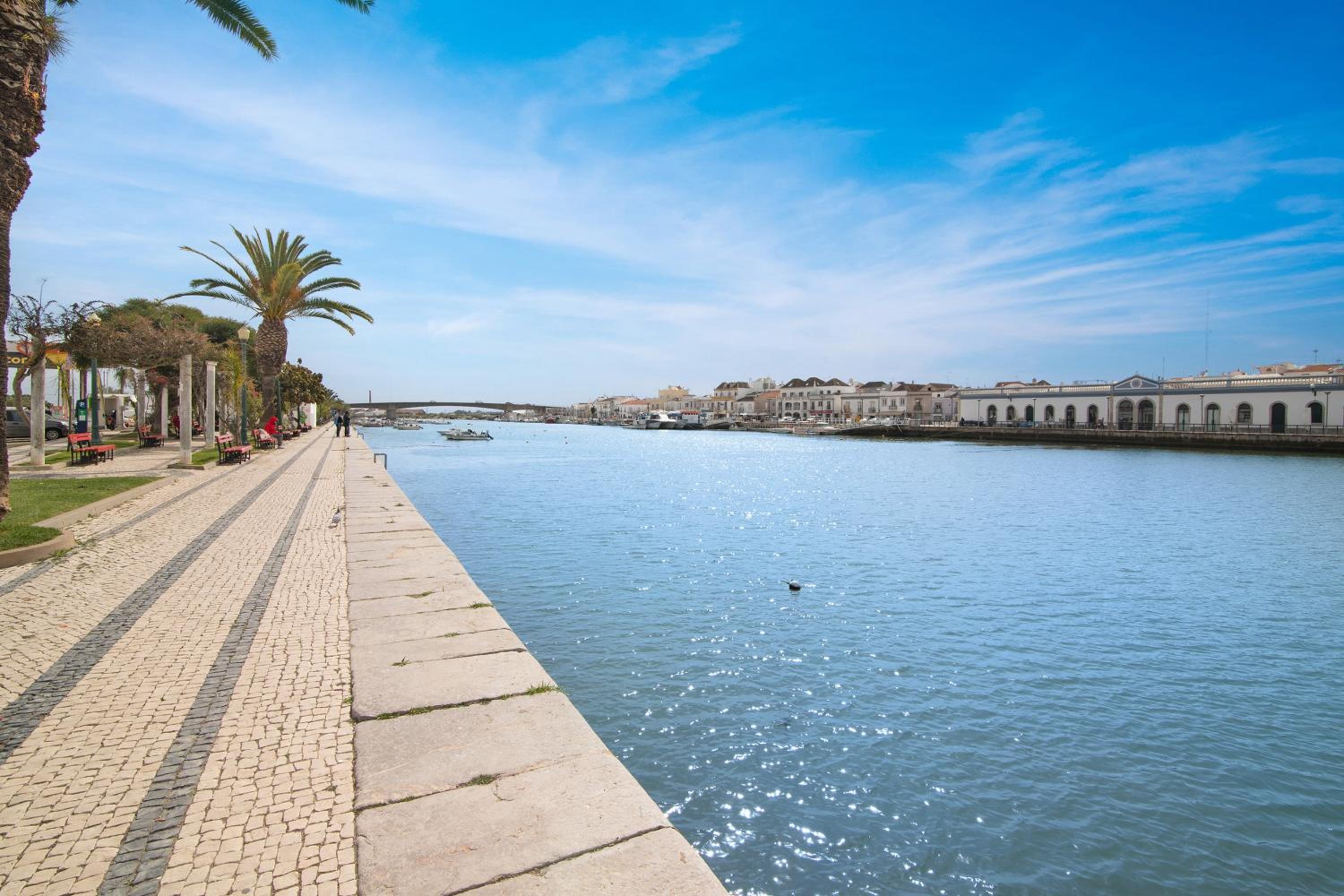Tavira Light and Cozy view 3