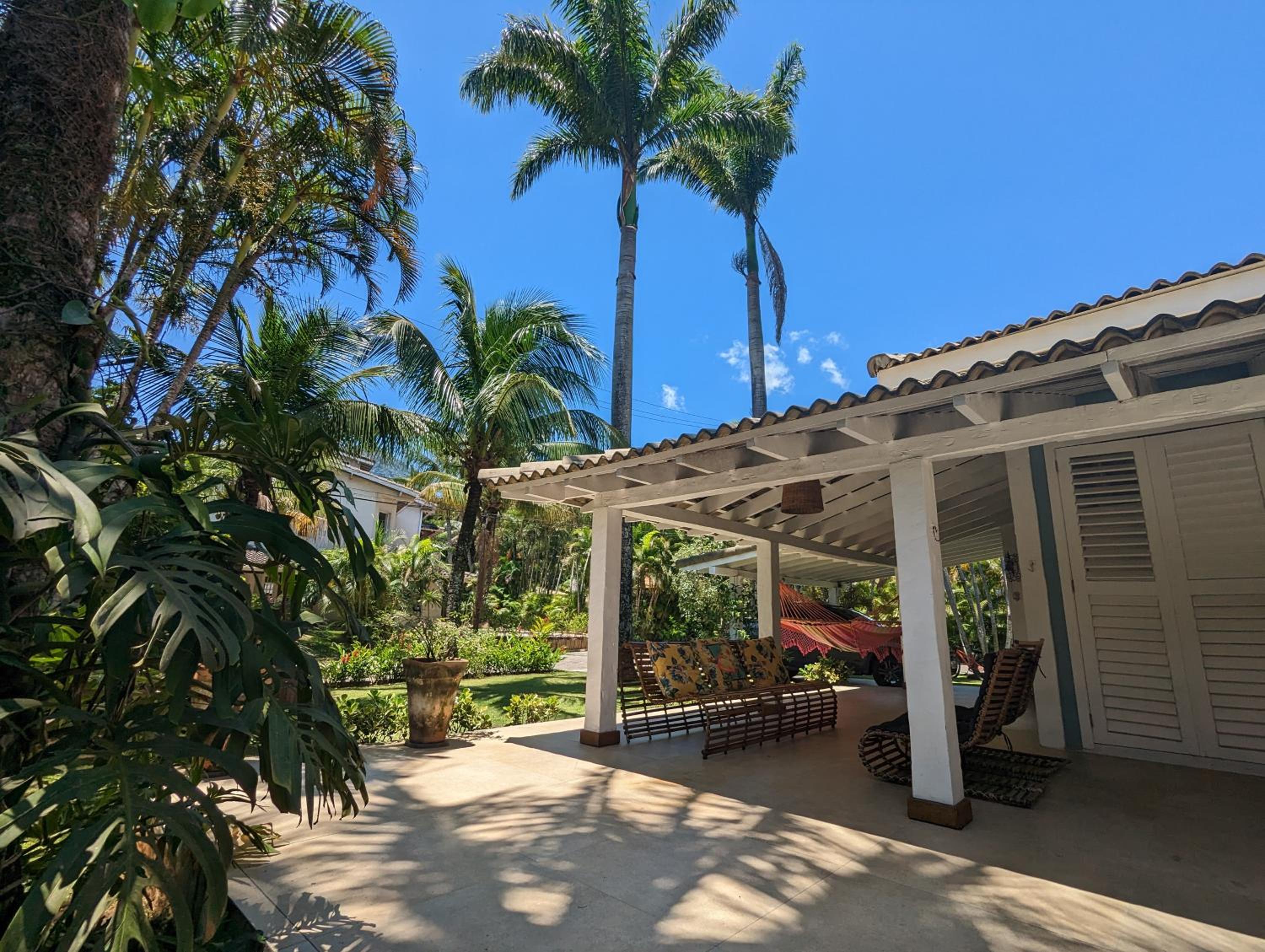 Linda Casa Praia de Pauba em condominio