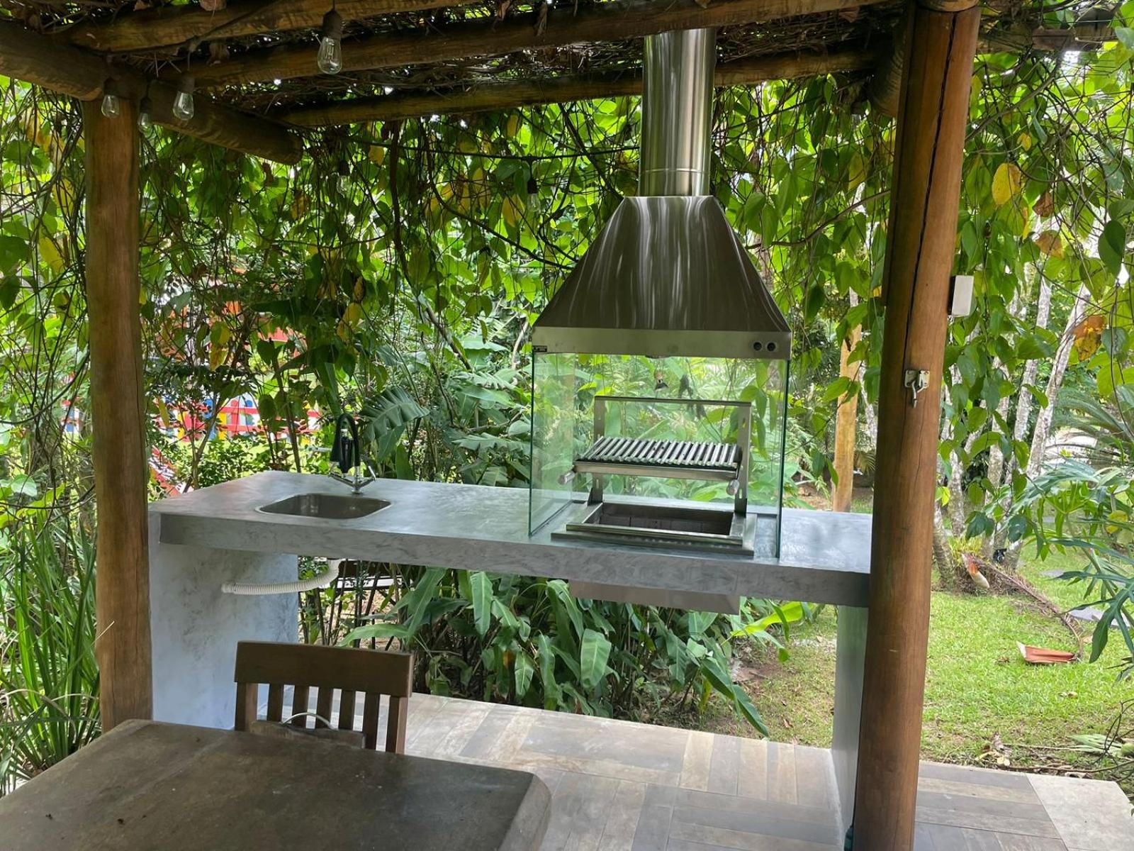 Linda Casa Praia de Pauba em condominio