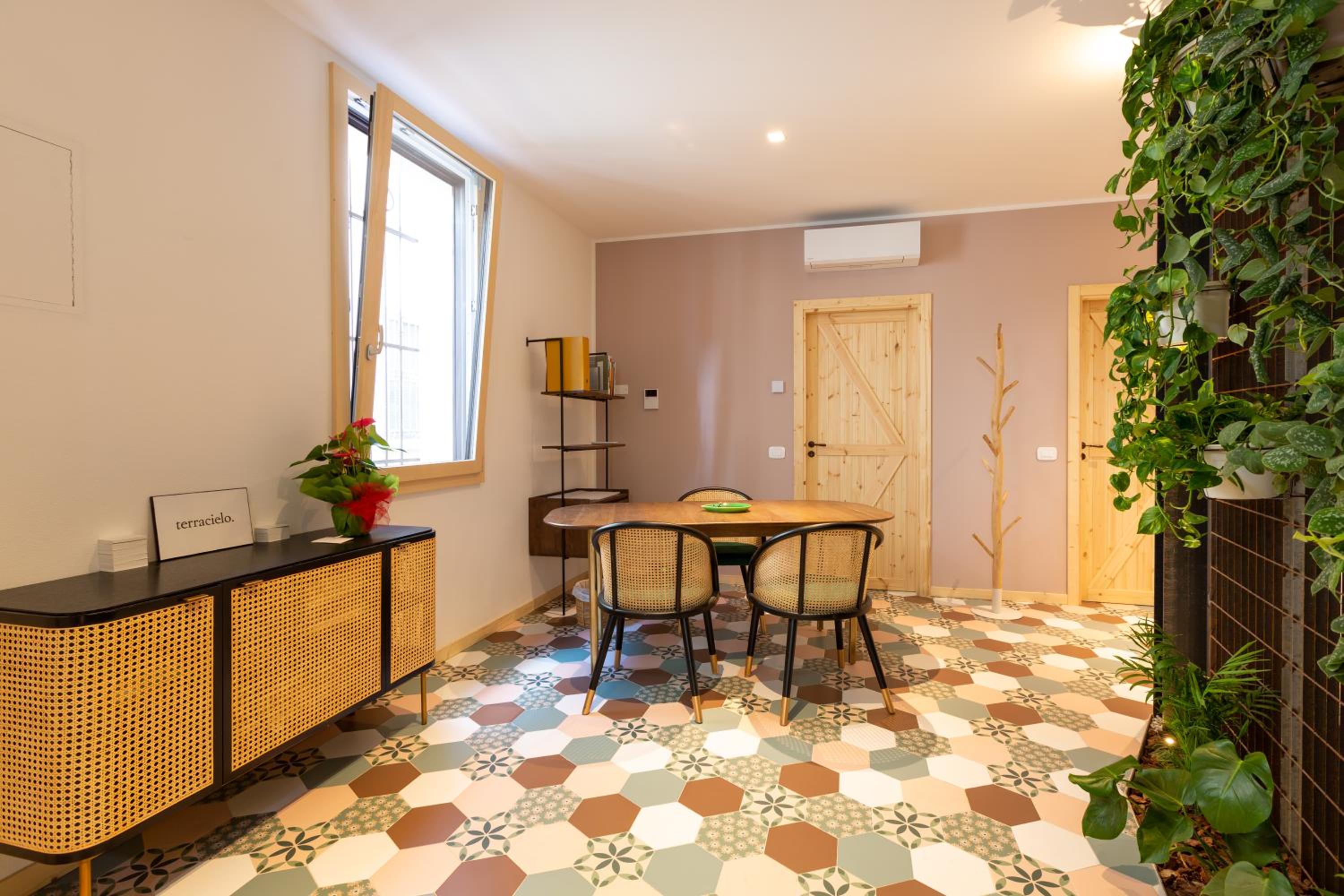 meeting & event spaces