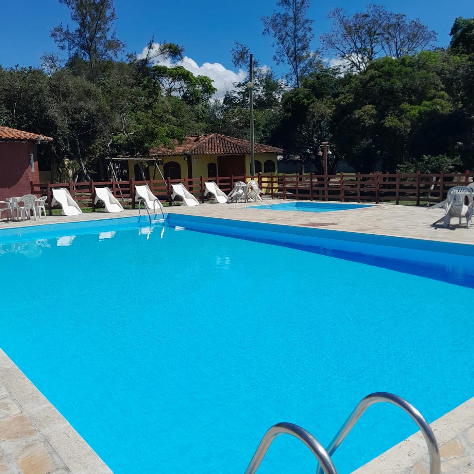 Casa independente com acesso a piscina em Cabo Frio
