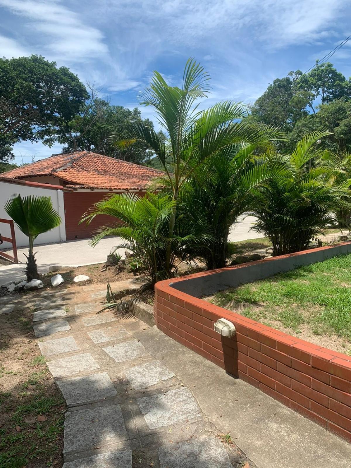 Casa independente com acesso a piscina em Cabo Frio
