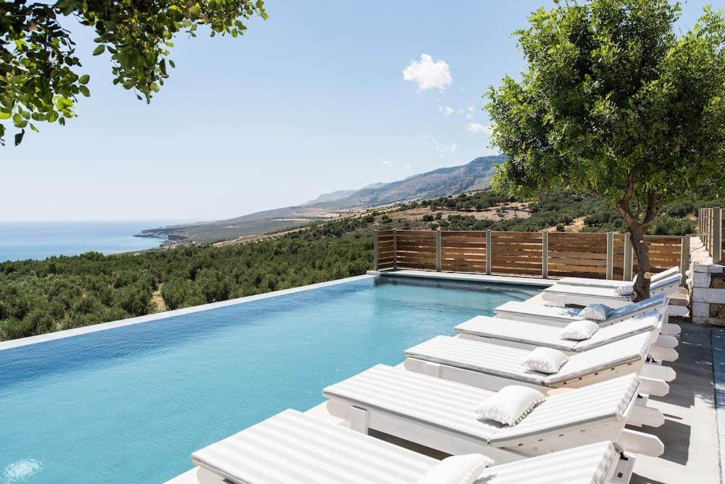 Villa Olvía view 2