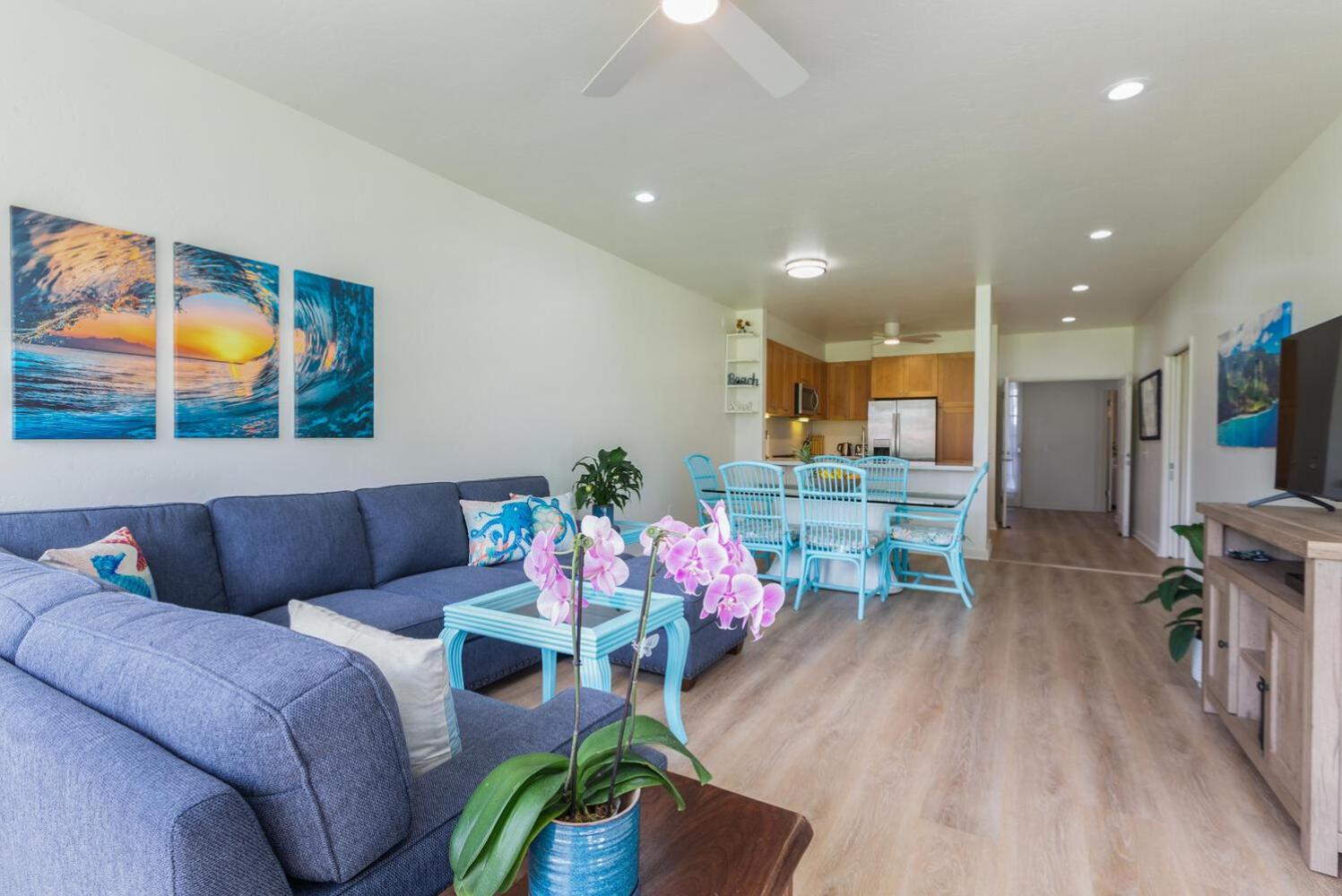 Emmalani Court 414
