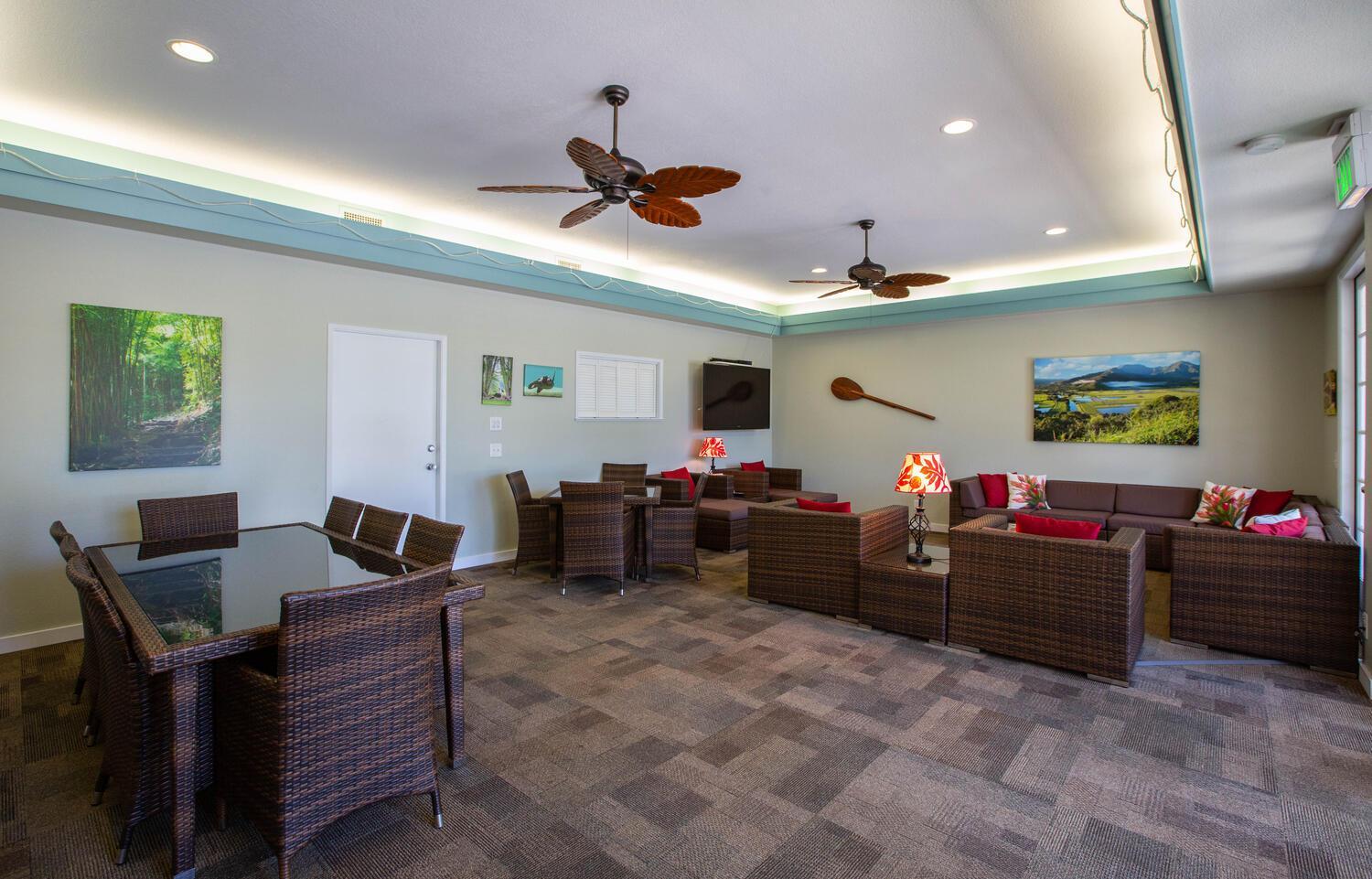 Emmalani Court 414