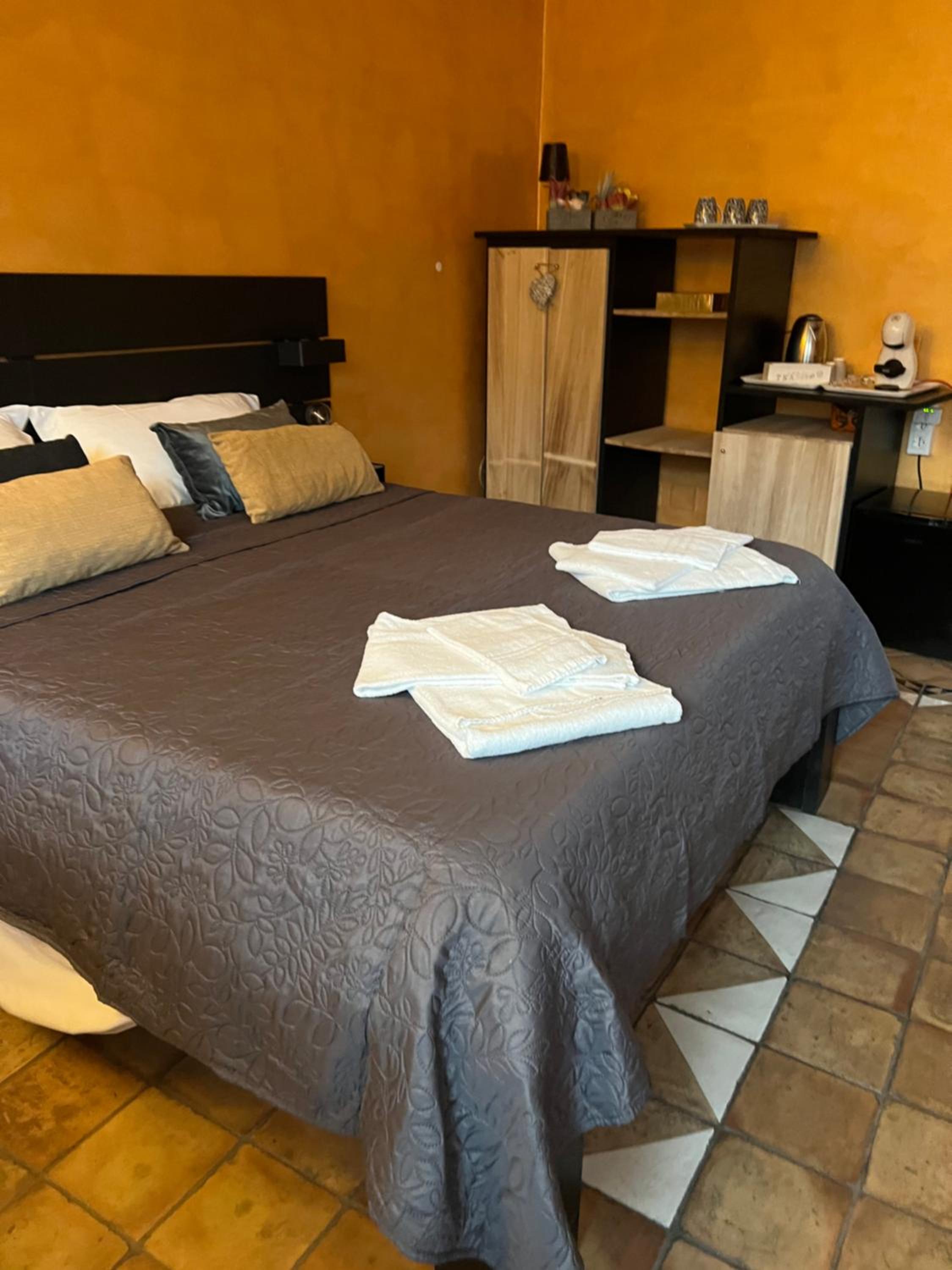 Marieta Rooms