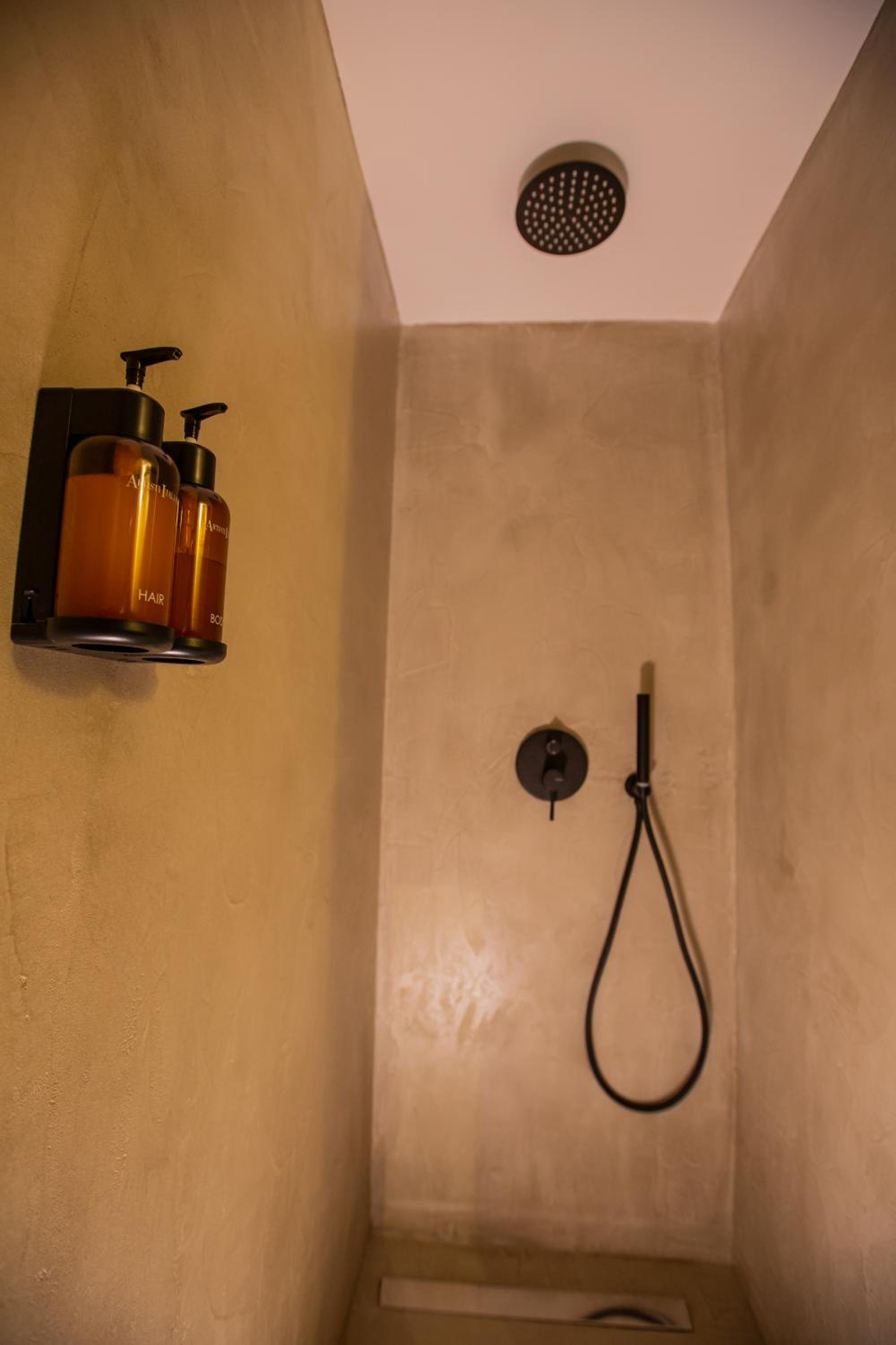 Lepanto Xenia Apartments 3F - Property Image 3