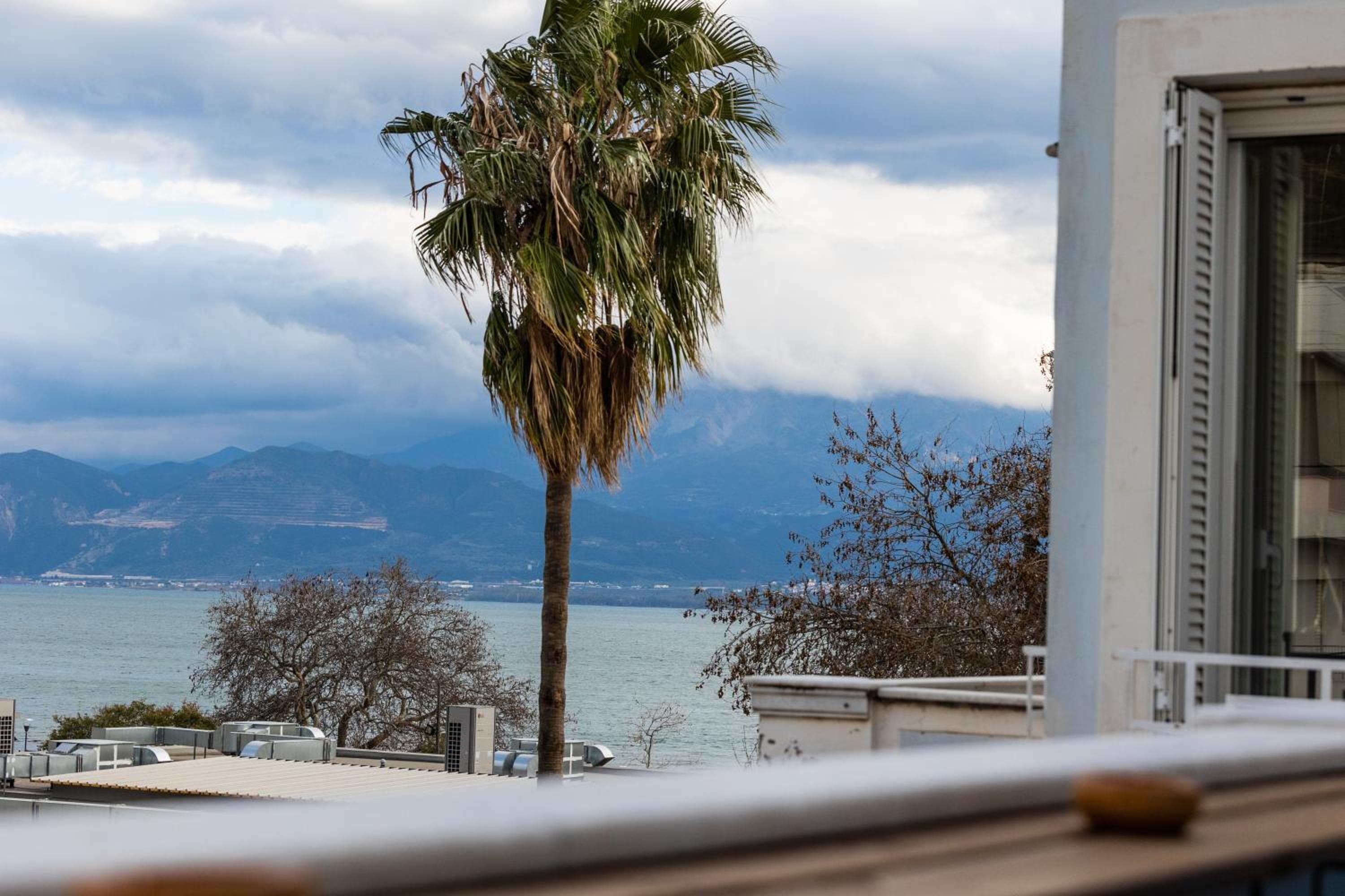 Lepanto Xenia Apartments 3F - Property Image 7