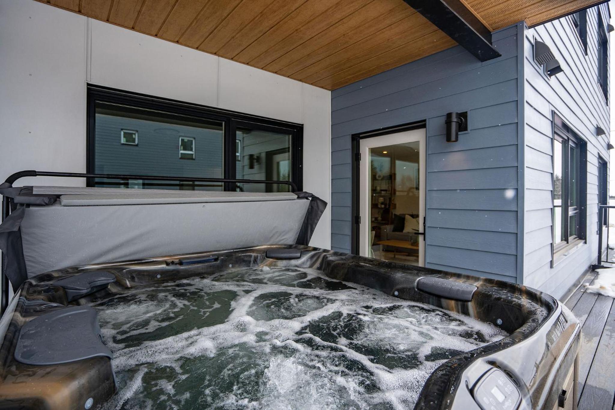 Adanac by Revelstoke Vacations