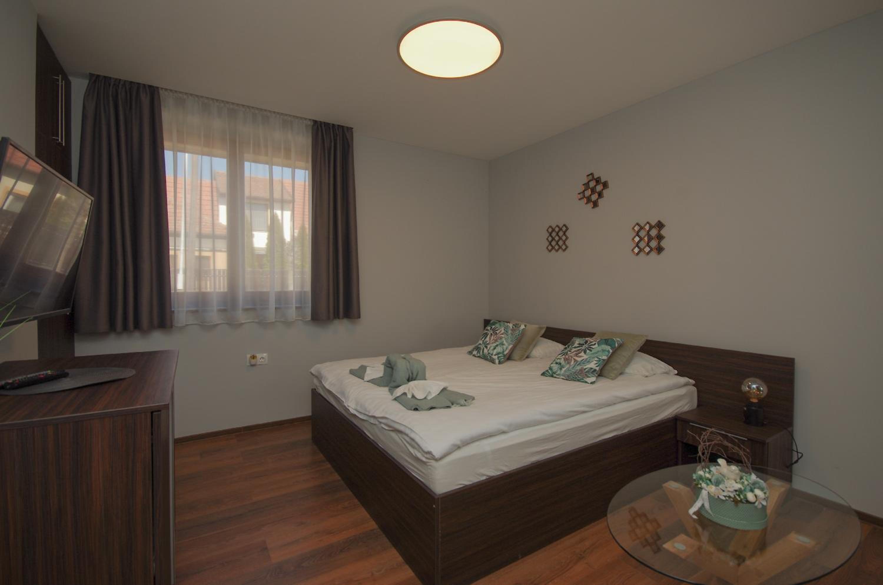 Paradiso Apartmanház