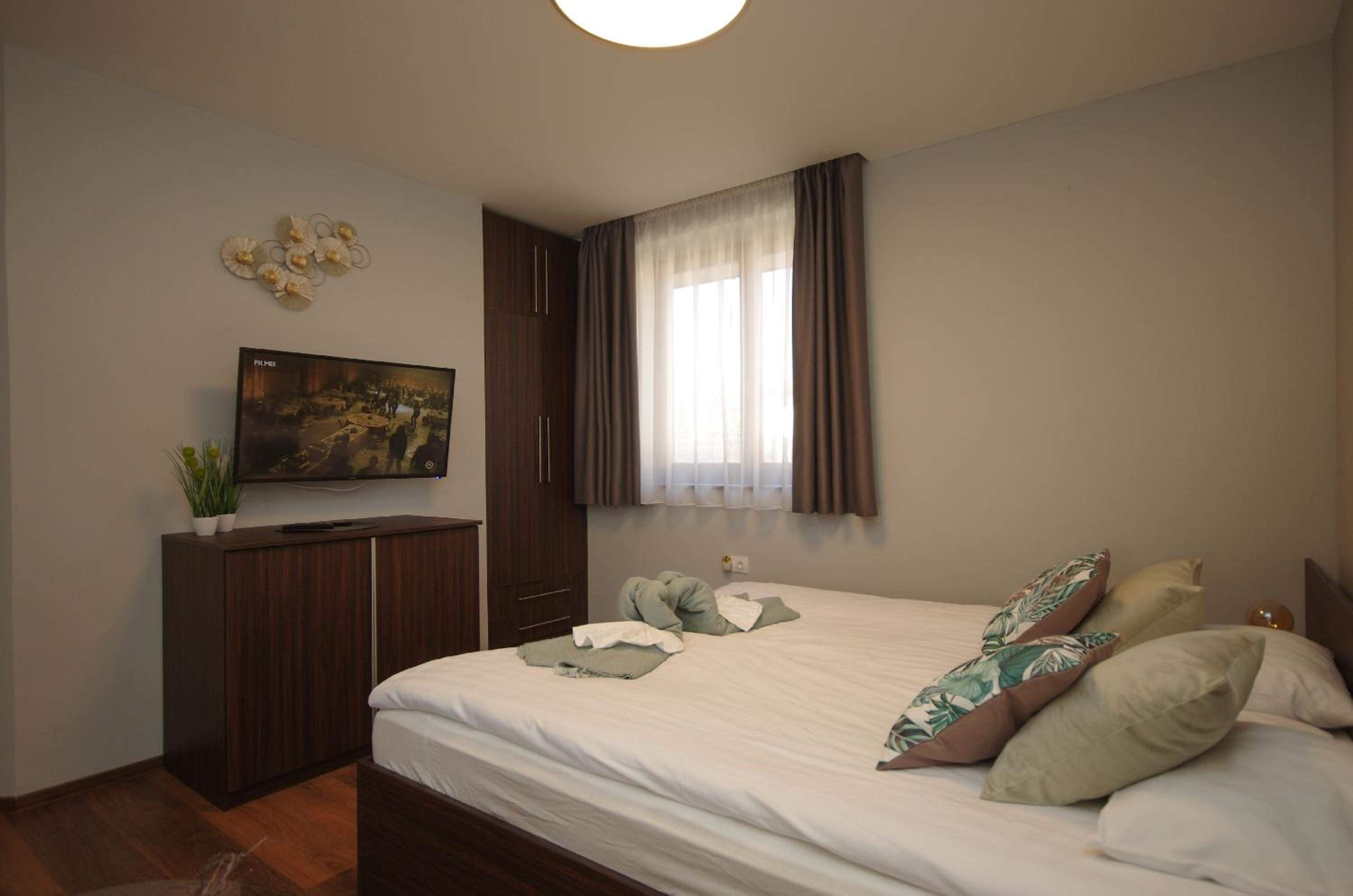 Paradiso Apartmanház